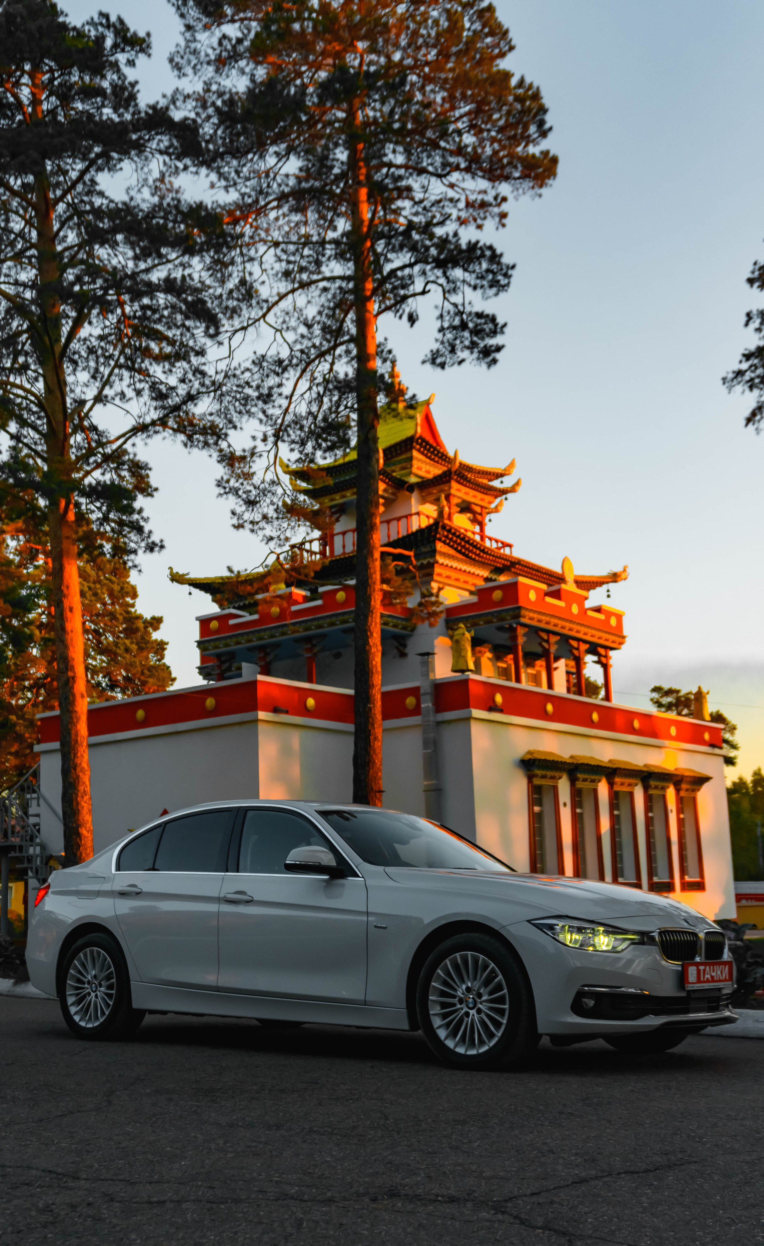 BMW 3 Series. SHDEN — Photographer | Content Creator