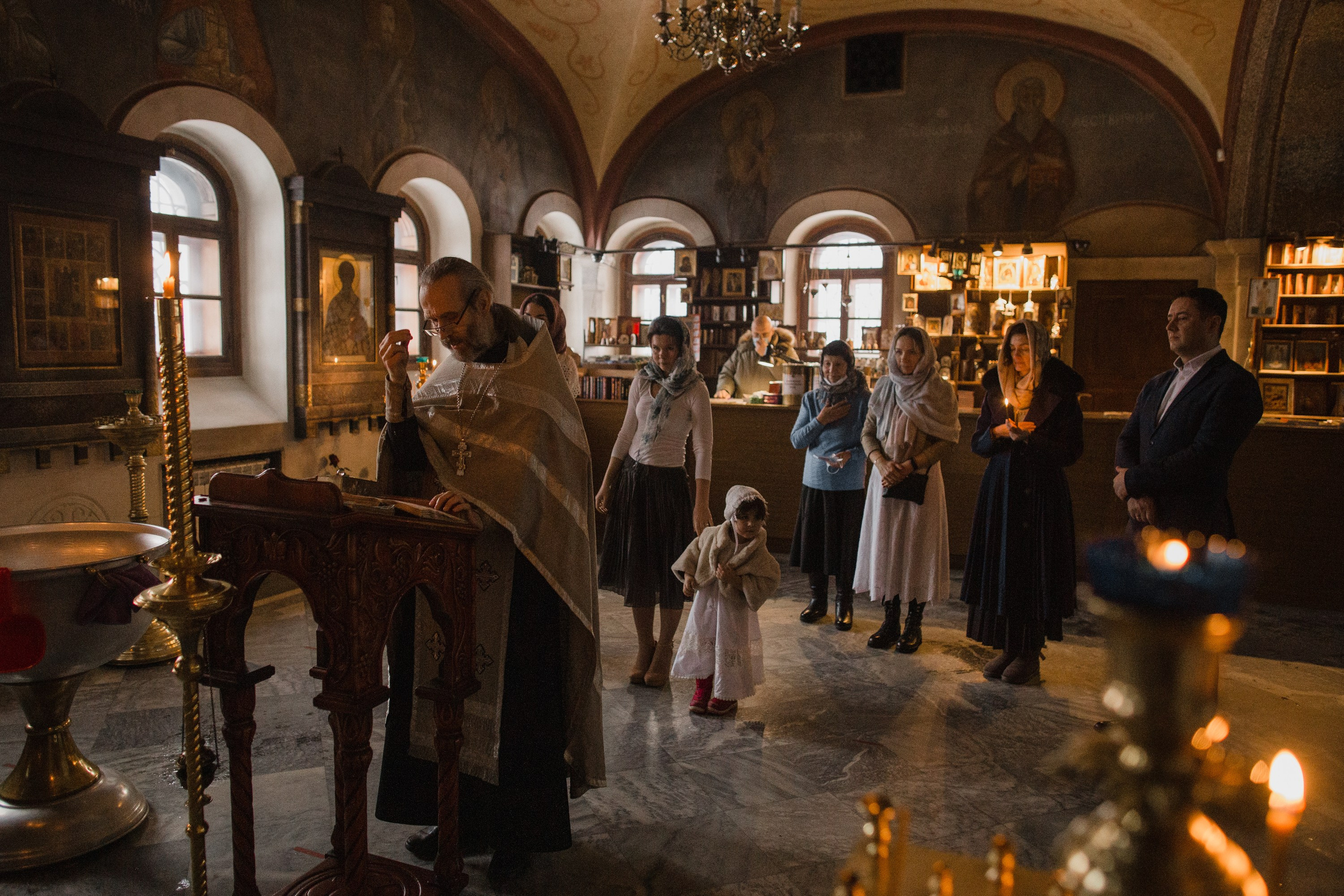 Крещение. Репортажный и свадебный фотограф в Москве Лена Таращенко