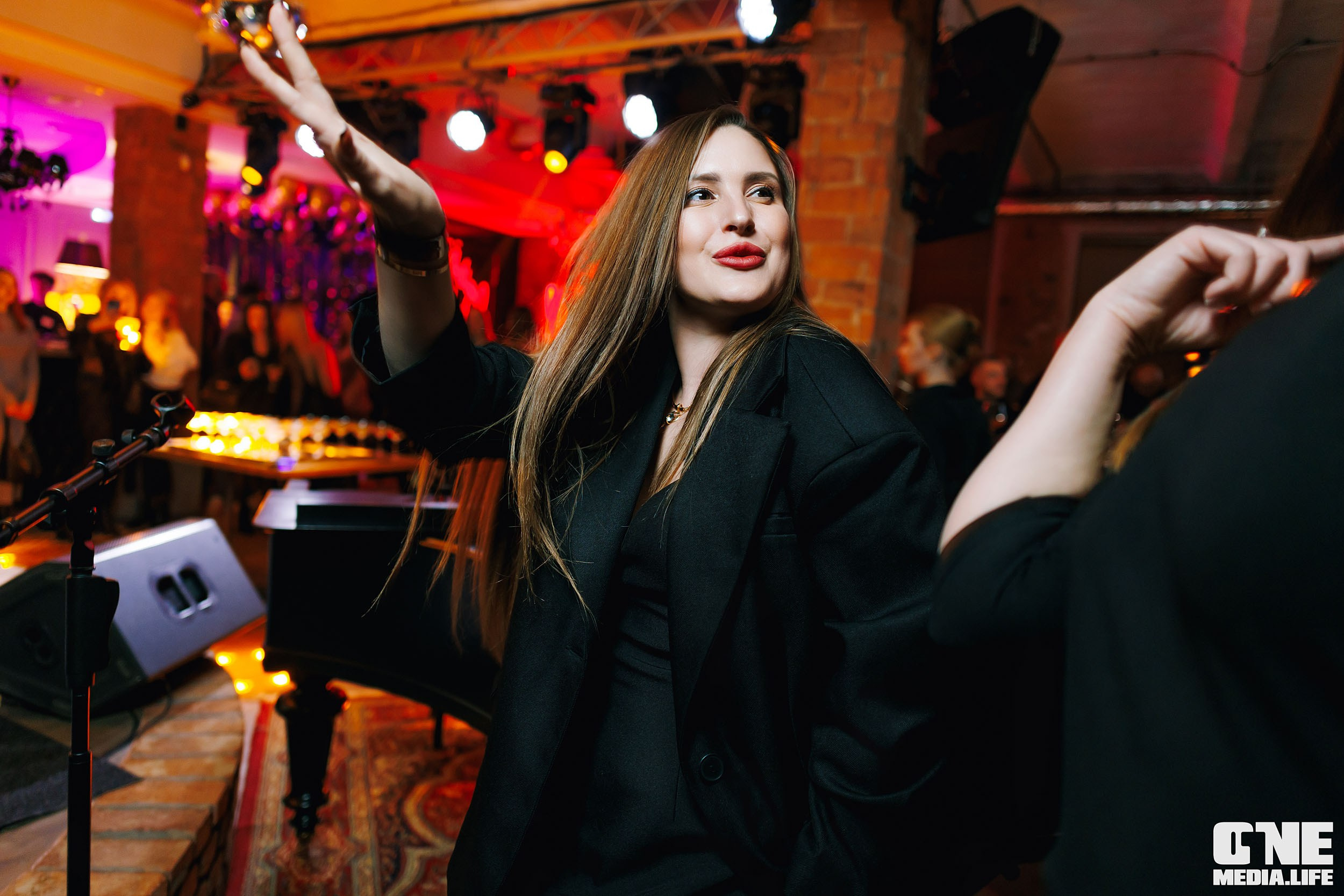 Фоторепортаж из караоке-клуба Белгравия. One Media Life: фоторепортажи, фотоотчеты с мероприятий и заведений