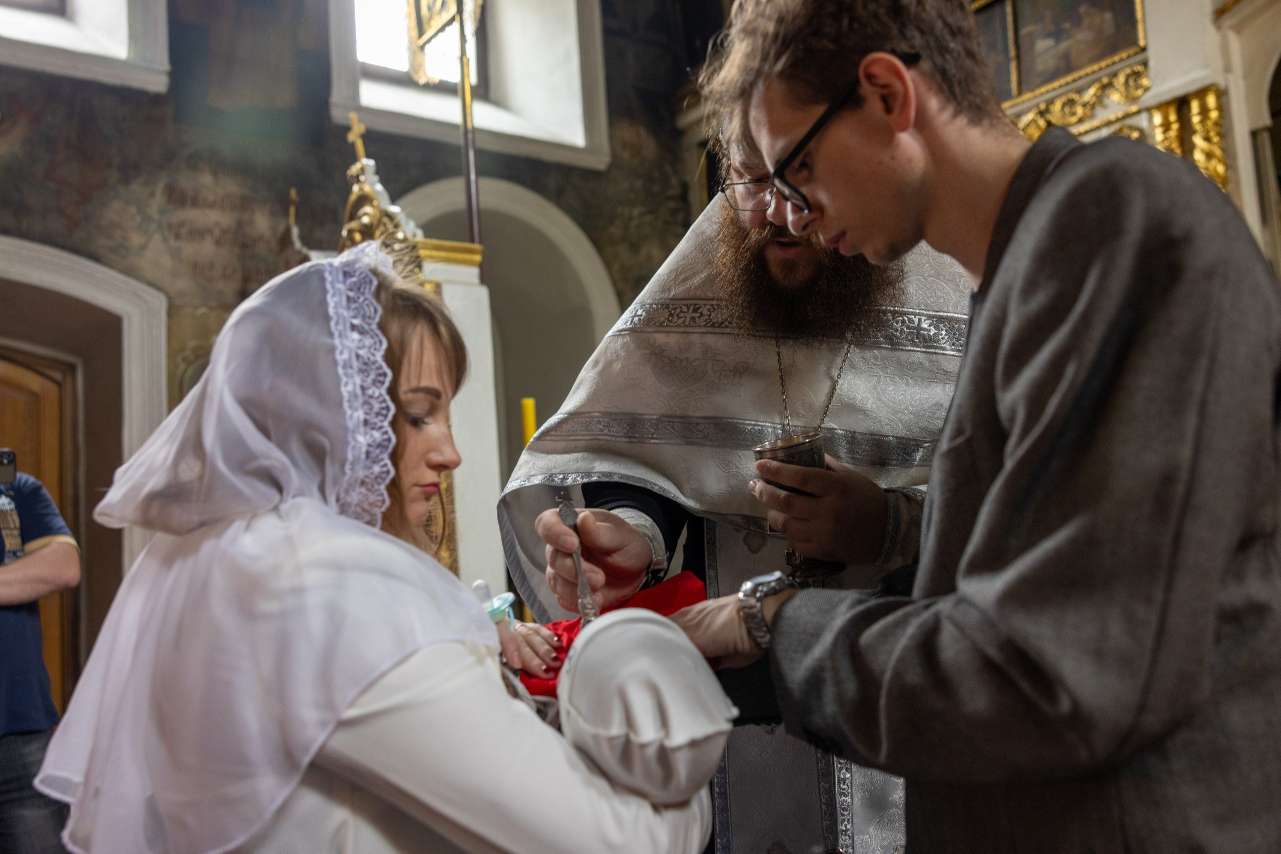 Образец репортажа крещения оригиналы, без искажений, без вспышки, светосильная оптика!. Фотограф в Туле Крупский АнДРей. Фотостудия «КАДР71» в Туле