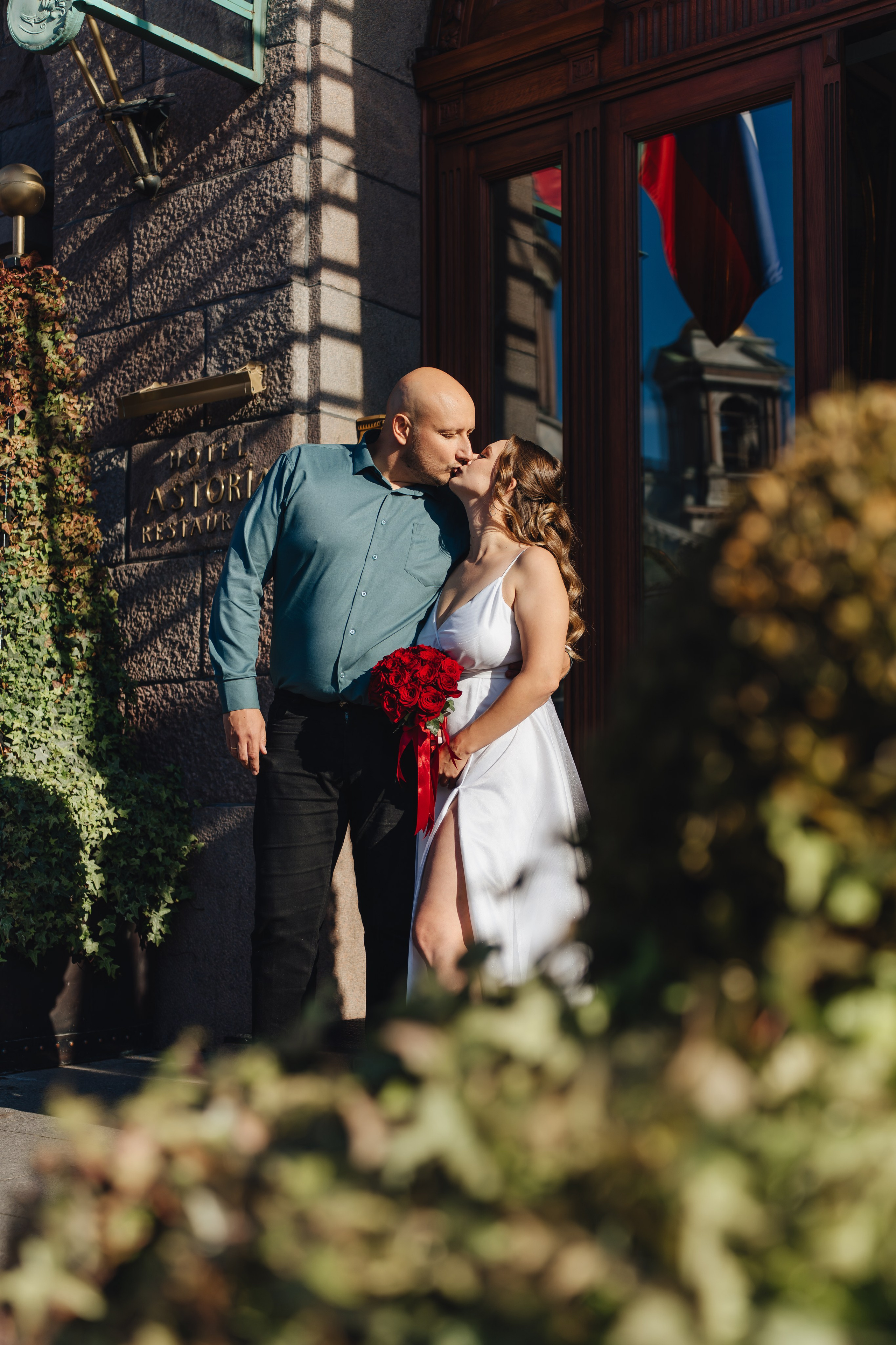 Солнечная свадьба в Санкт-Петербурге