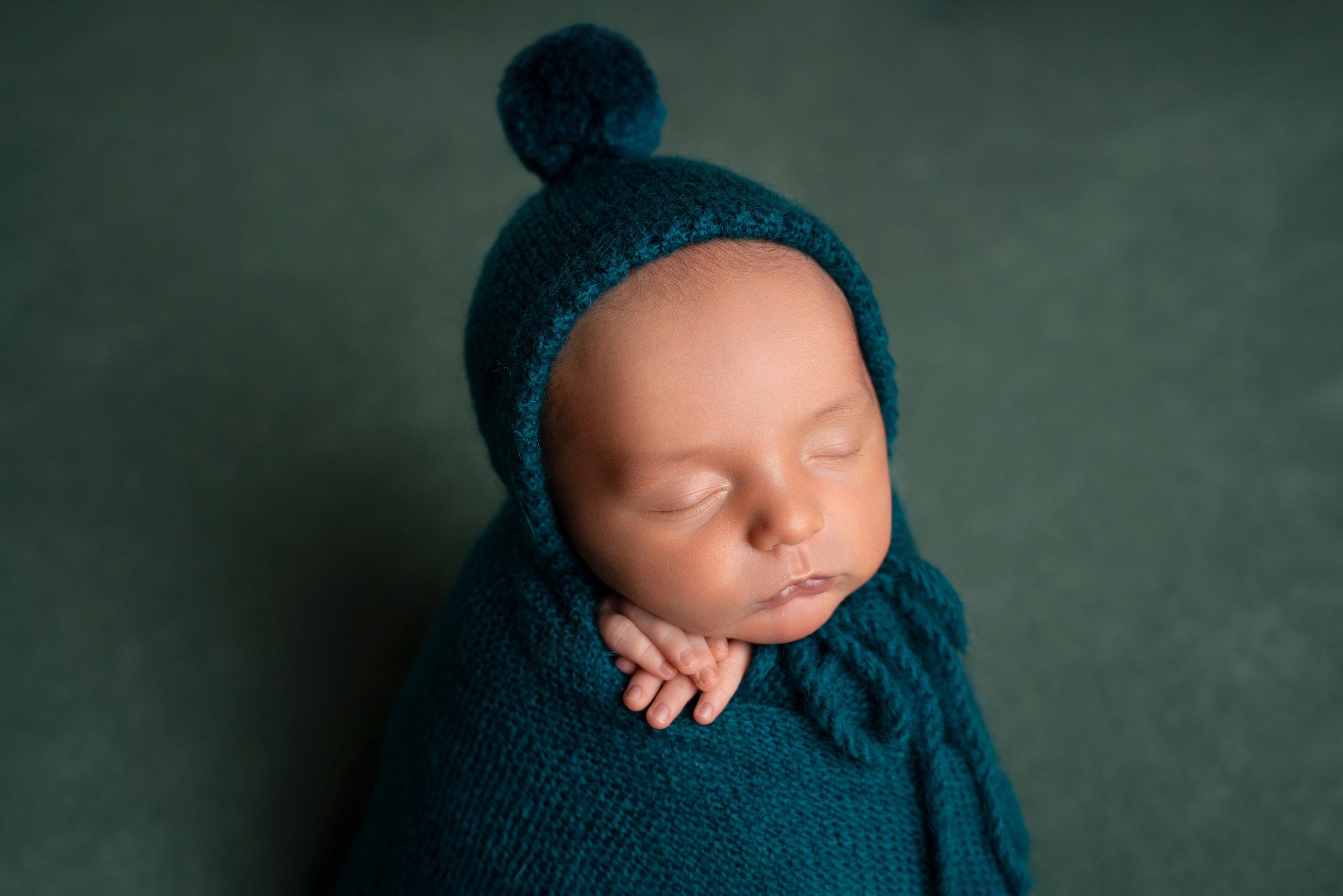 Ньюборн. Фотограф новорожденных Оренбург и свадебный фотограф Оренбург