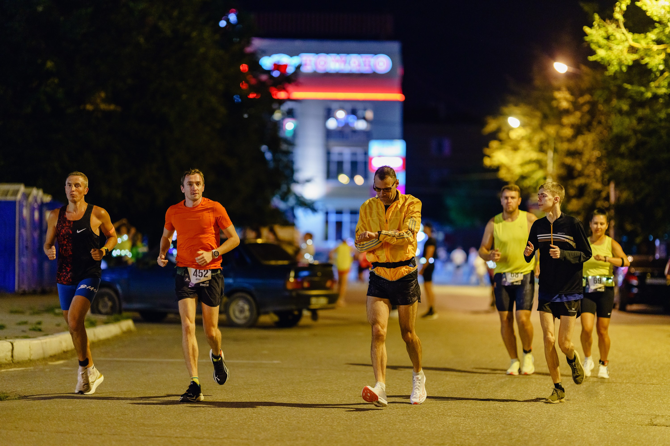 Фотографии Забег «Калуга ночь» 2025. Фотограф спортивные события, недвижимость, турбизнес