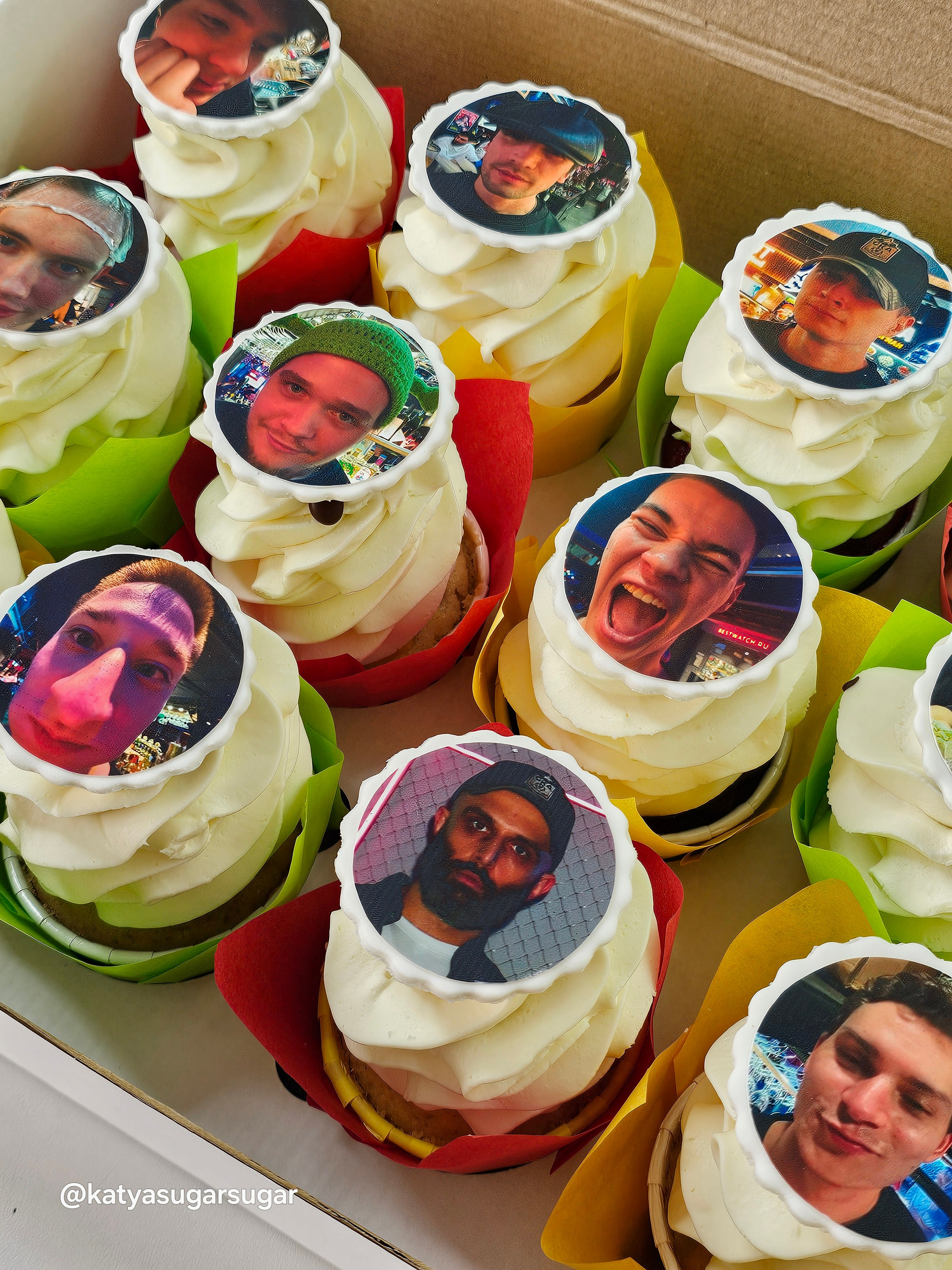 Капкейки с фото. Katyasugarsugar капкейки, зефир, торты Москва