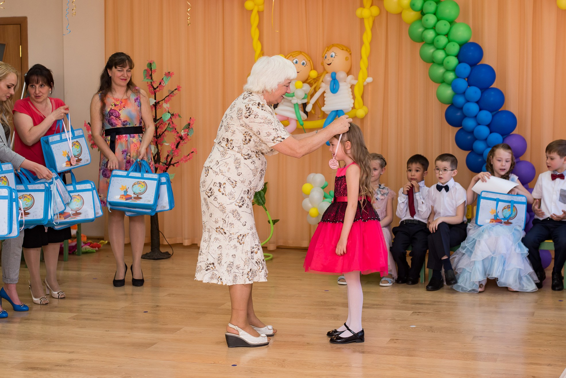Выпускной в детском саду. Выпускные книги Анапа Новороссийск Краснодар