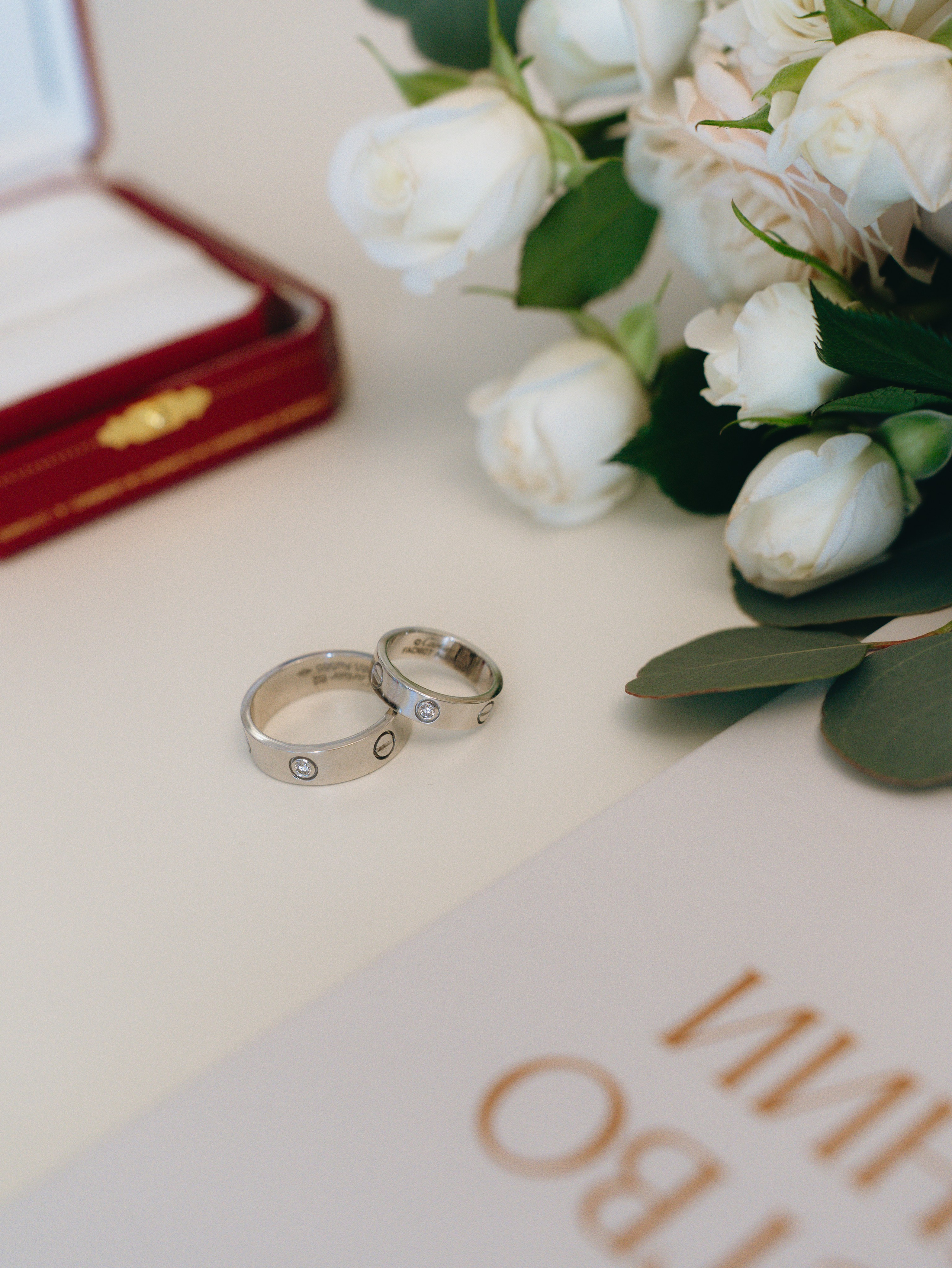 Свадебная фотосессия в загсе. Фотограф из Екатеринбурга Алена Мусалимова