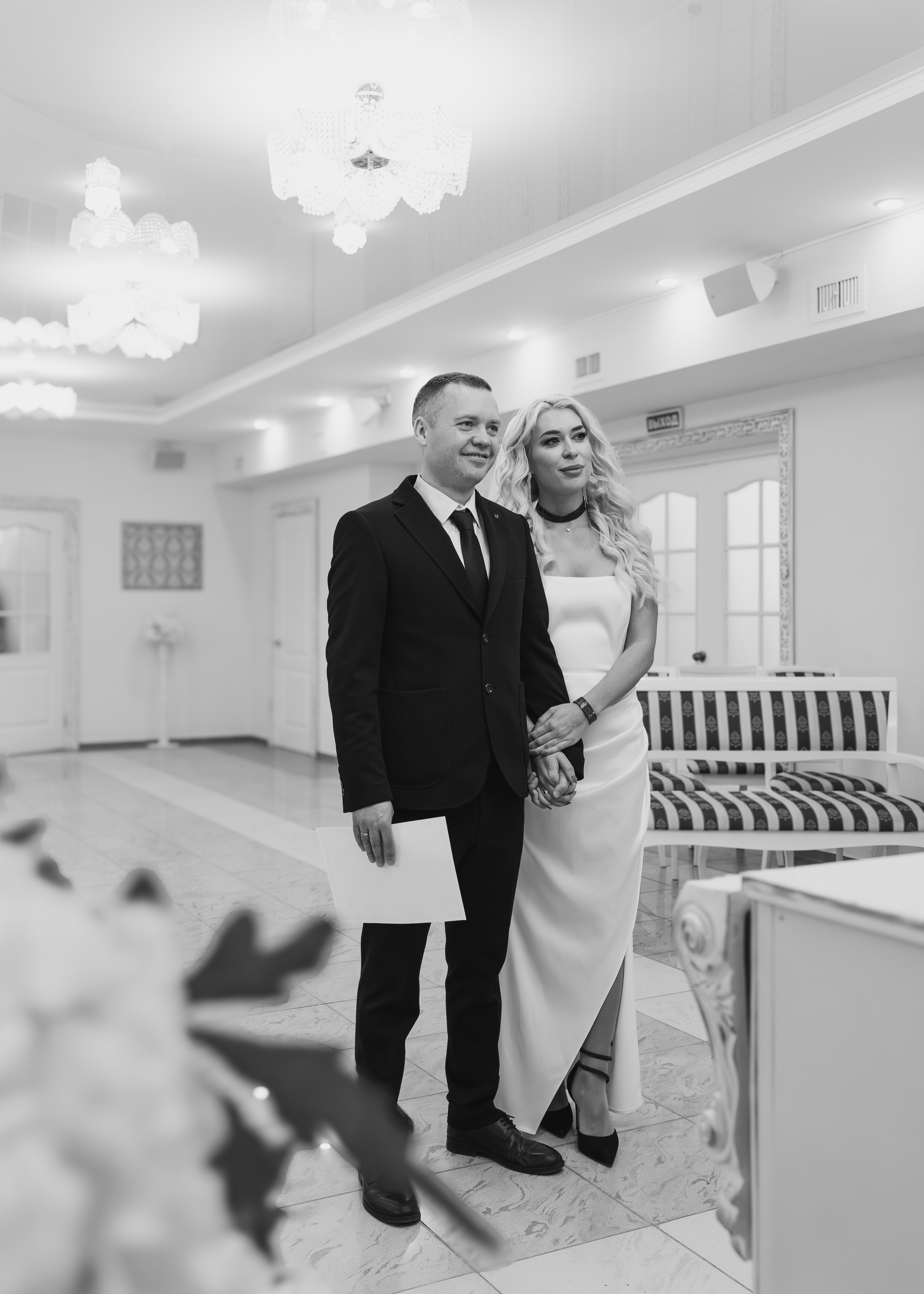 Свадебная фотосессия в загсе. Фотограф из Екатеринбурга Алена Мусалимова