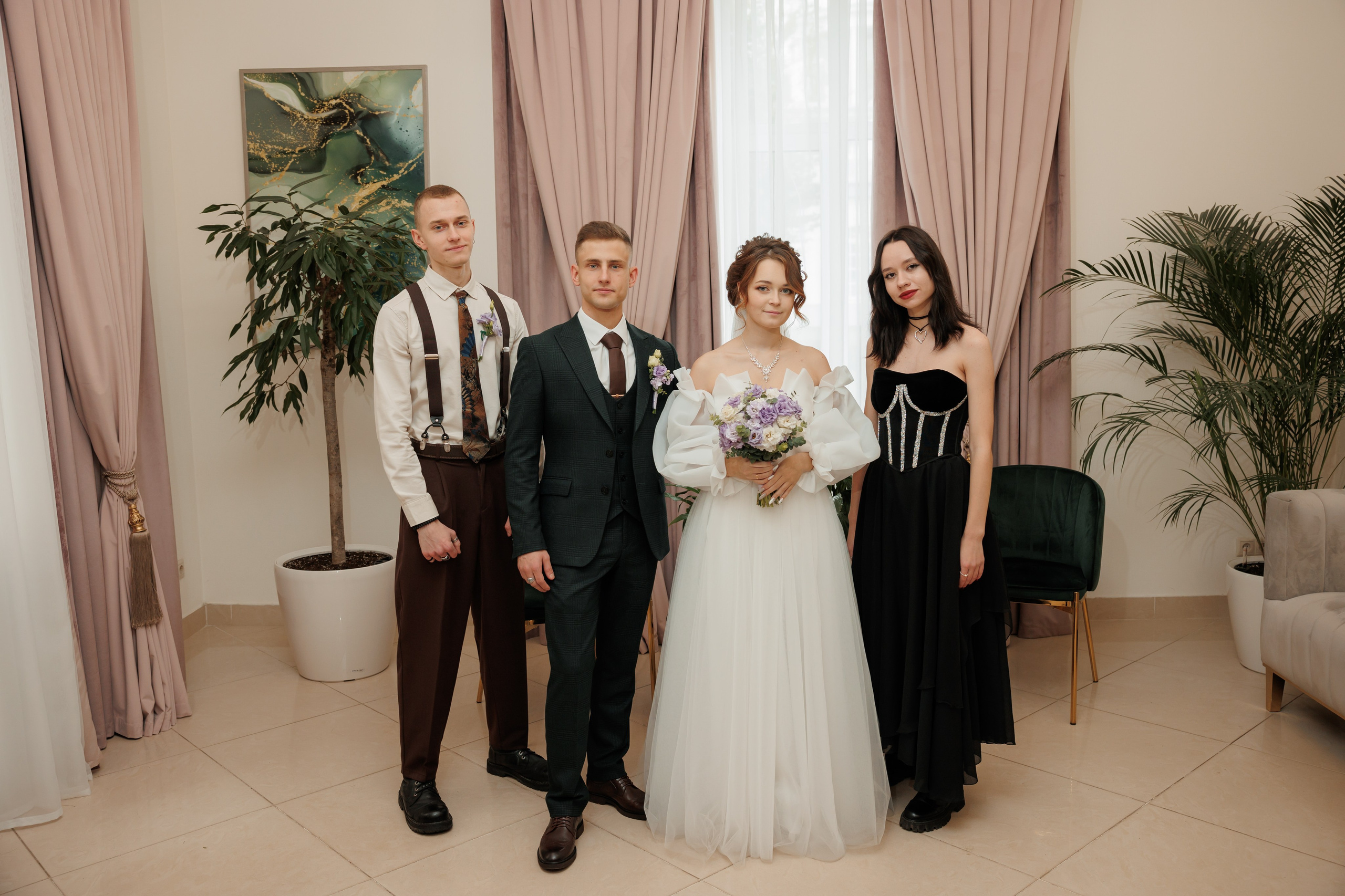 Константин и Дарья, ЗАГС ВДНХ, отель Soluxe, ресторан «Антик». Свадебный и репортажный фотограф (Москва, Королев и другие)