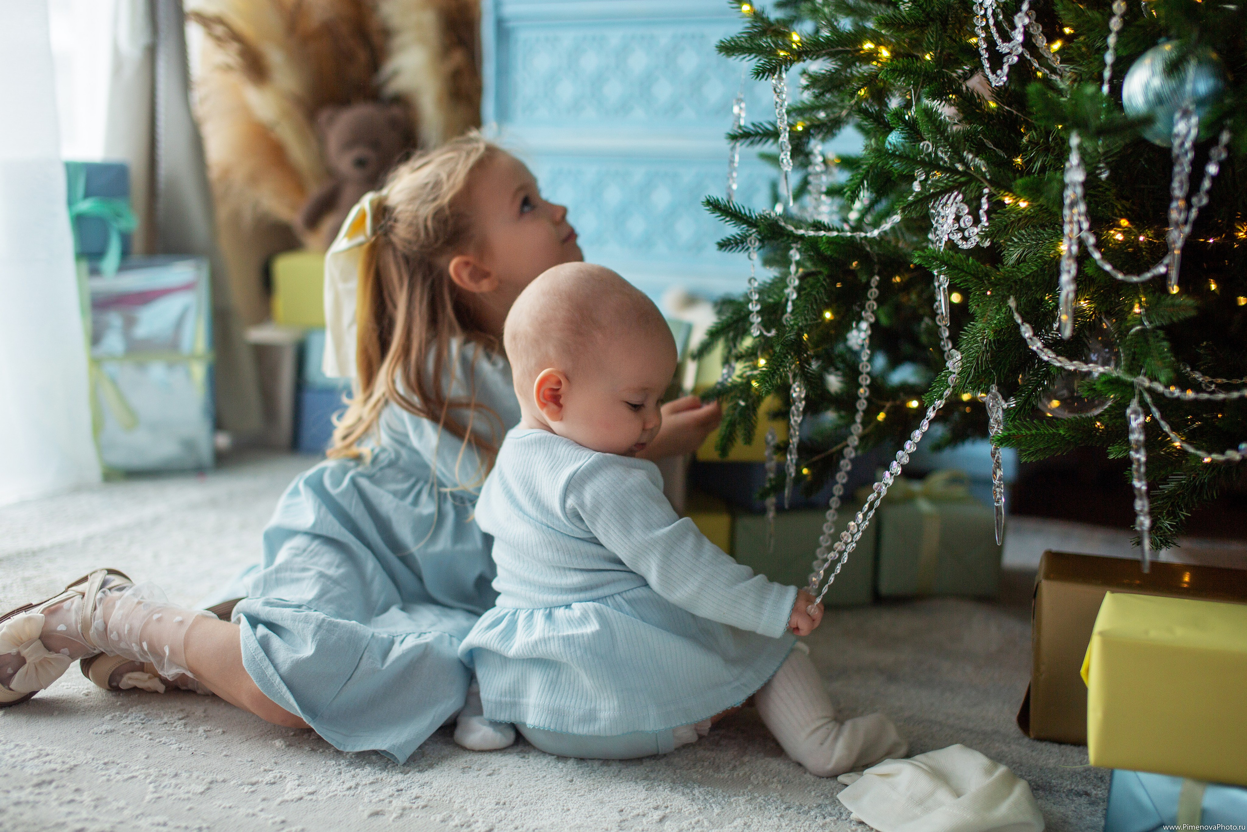 Новогодняя история: Ариана и Амелия. Семейный и детский фотограф в Петрозаводске