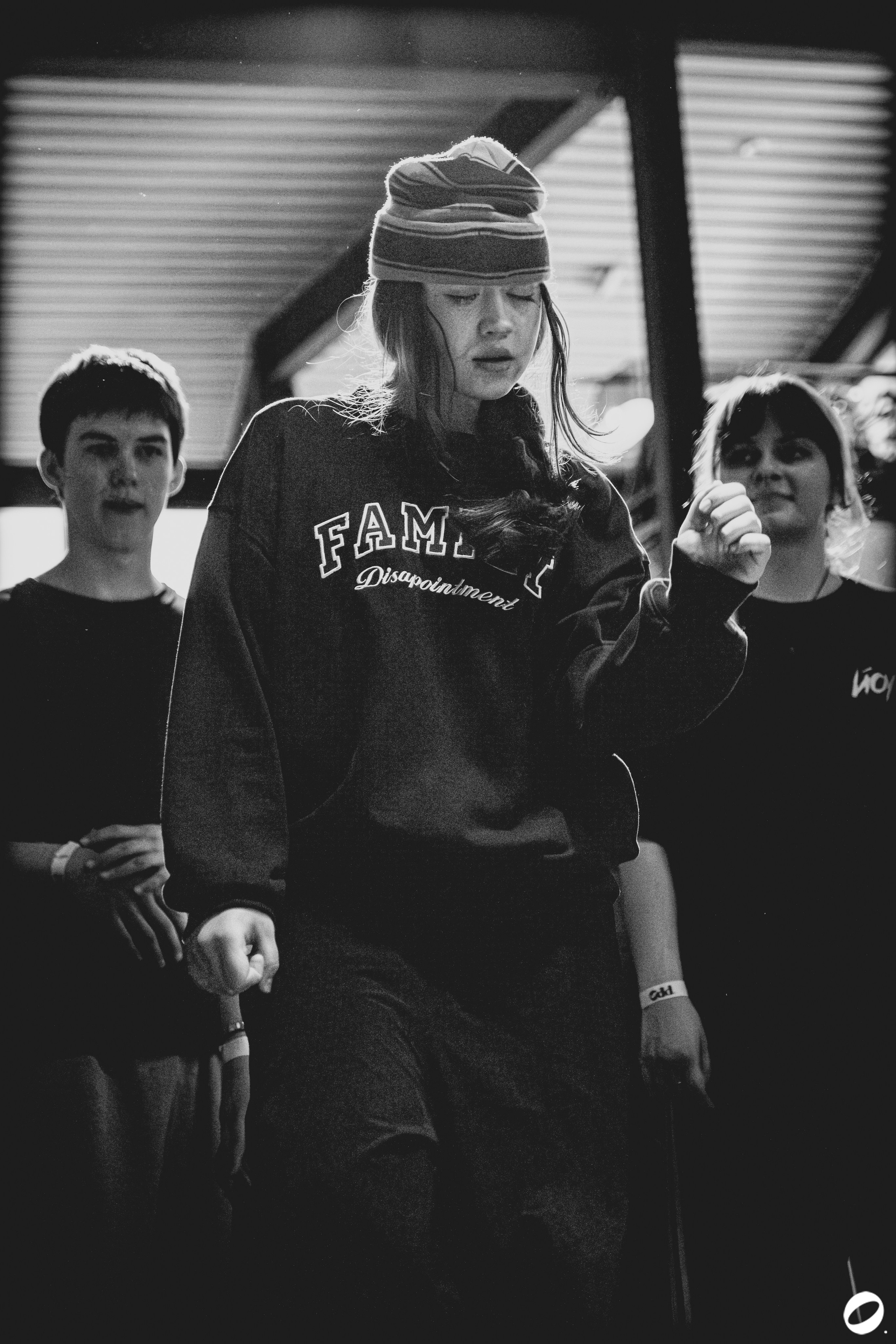 ODD.CLUB 04/04 (@youlovebu). Соня бу тебя сфоткала