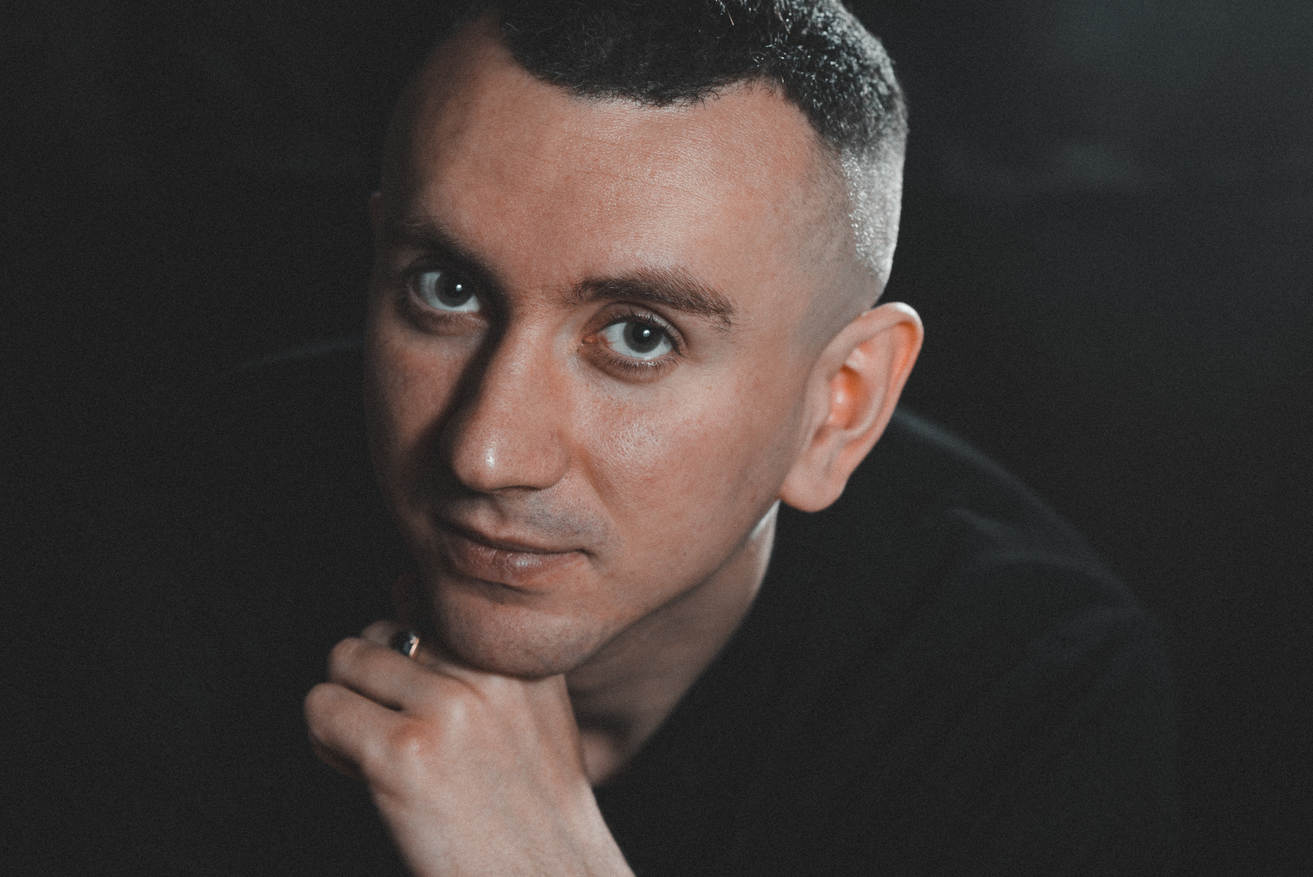 Мужские портреты в Туле. Портретный, семейный, свадебный фотограф. Бизнес, контент съёмка. Тула