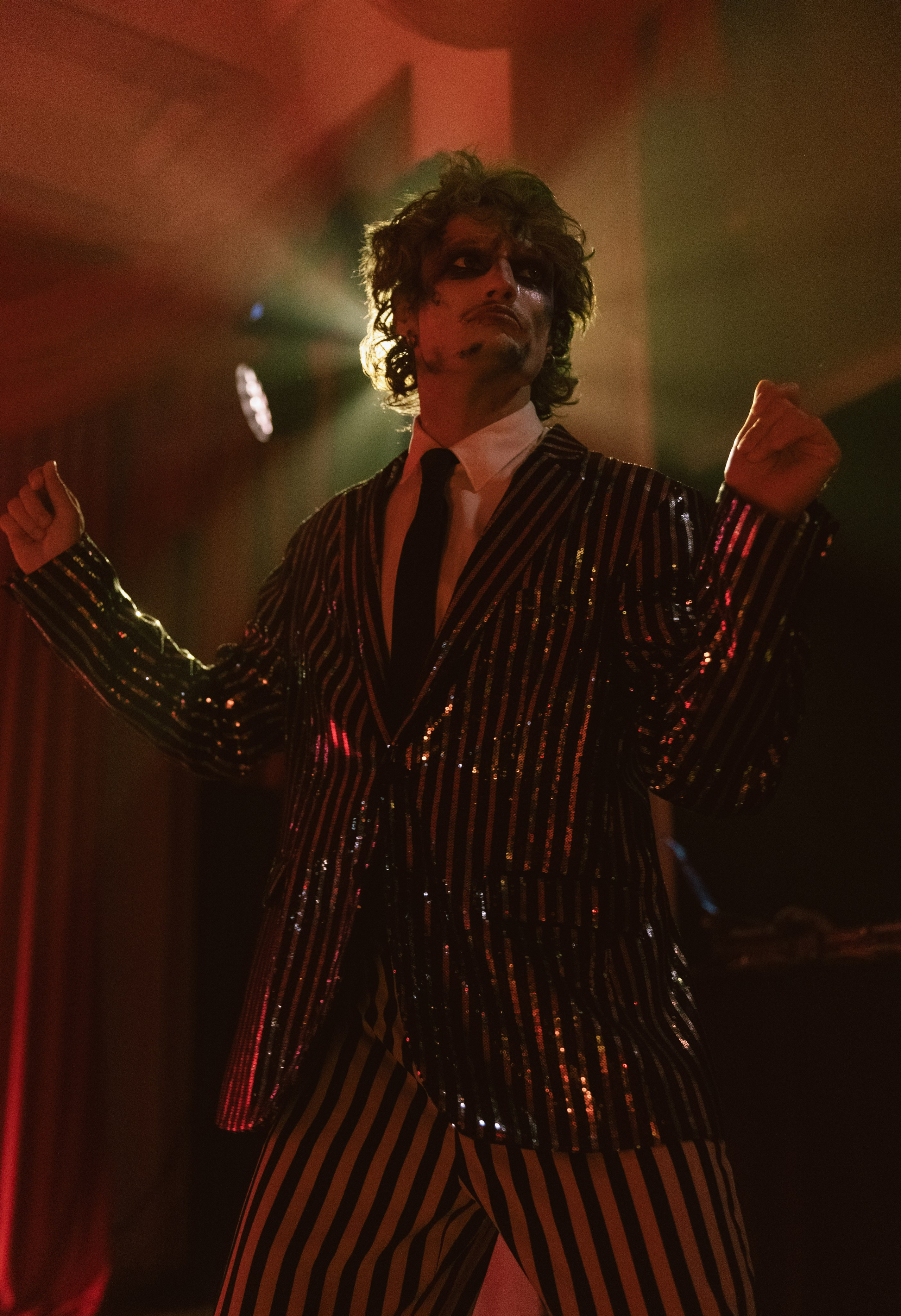 SHUМНЫЙ HALLOWEEN