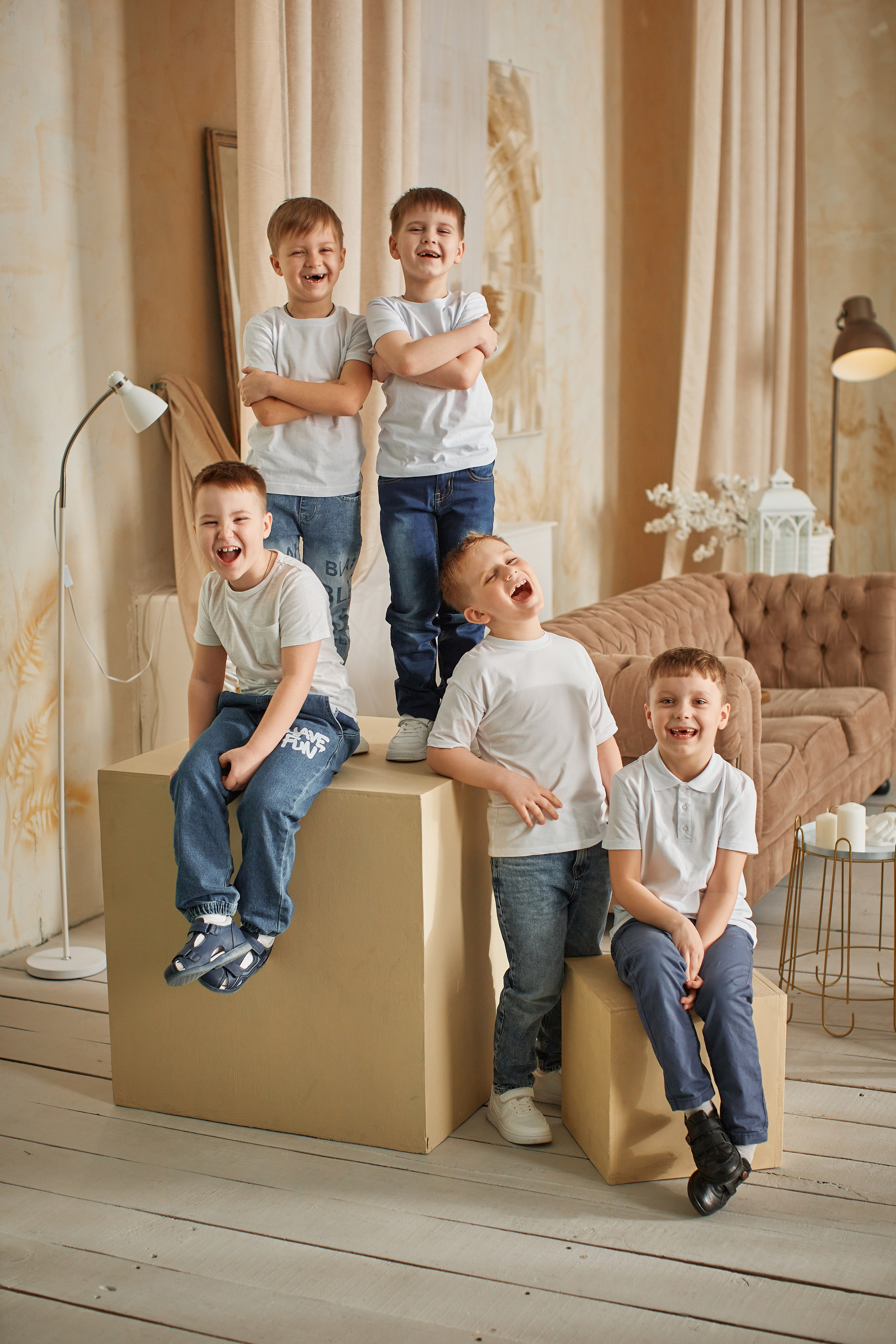 Групповые. Выпускные альбомы в городе Курган для всех