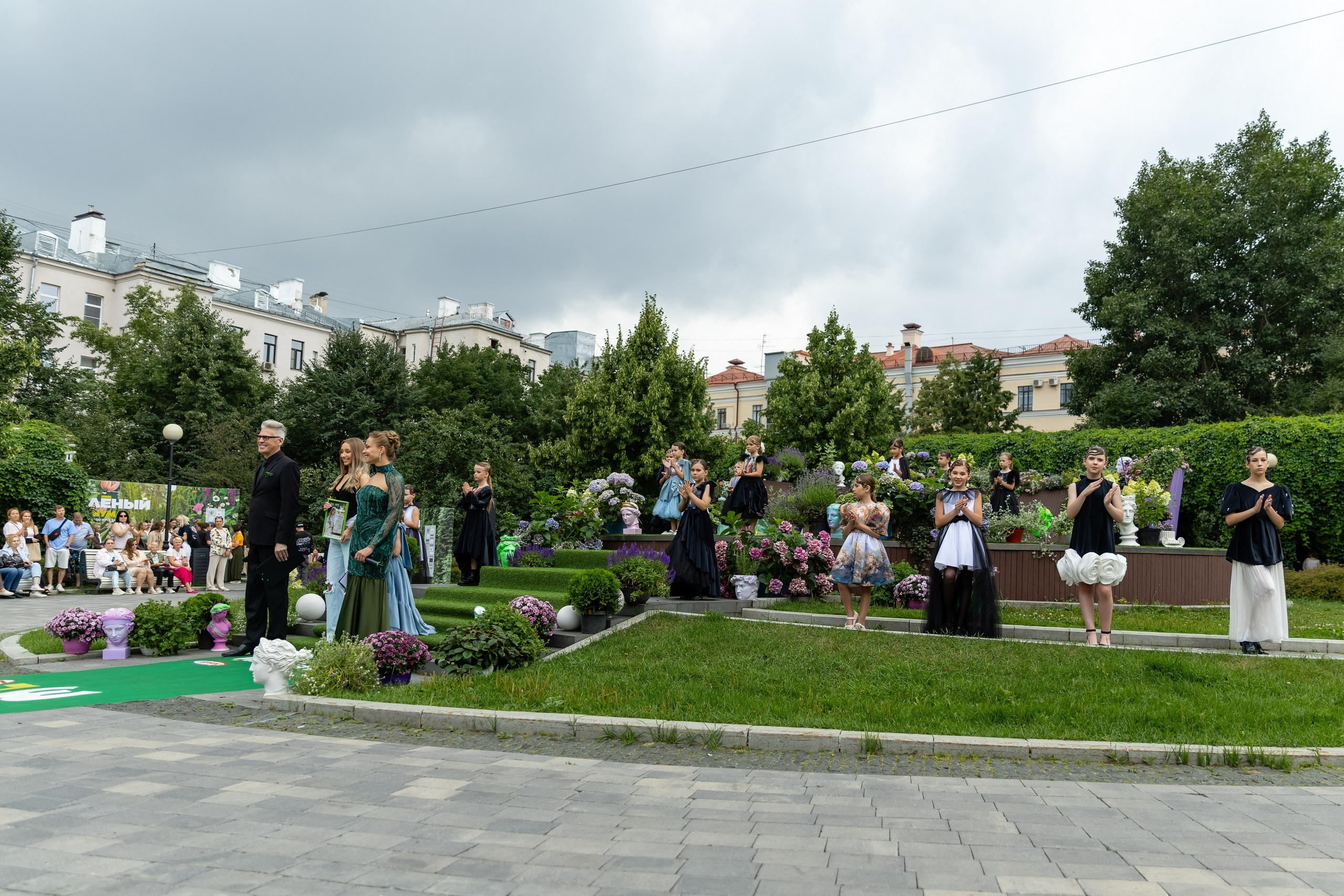 Зеленый подиум (KIDS REVOLUTION и GIZA). Татьяна Чернышова свадебный фотограф Москва