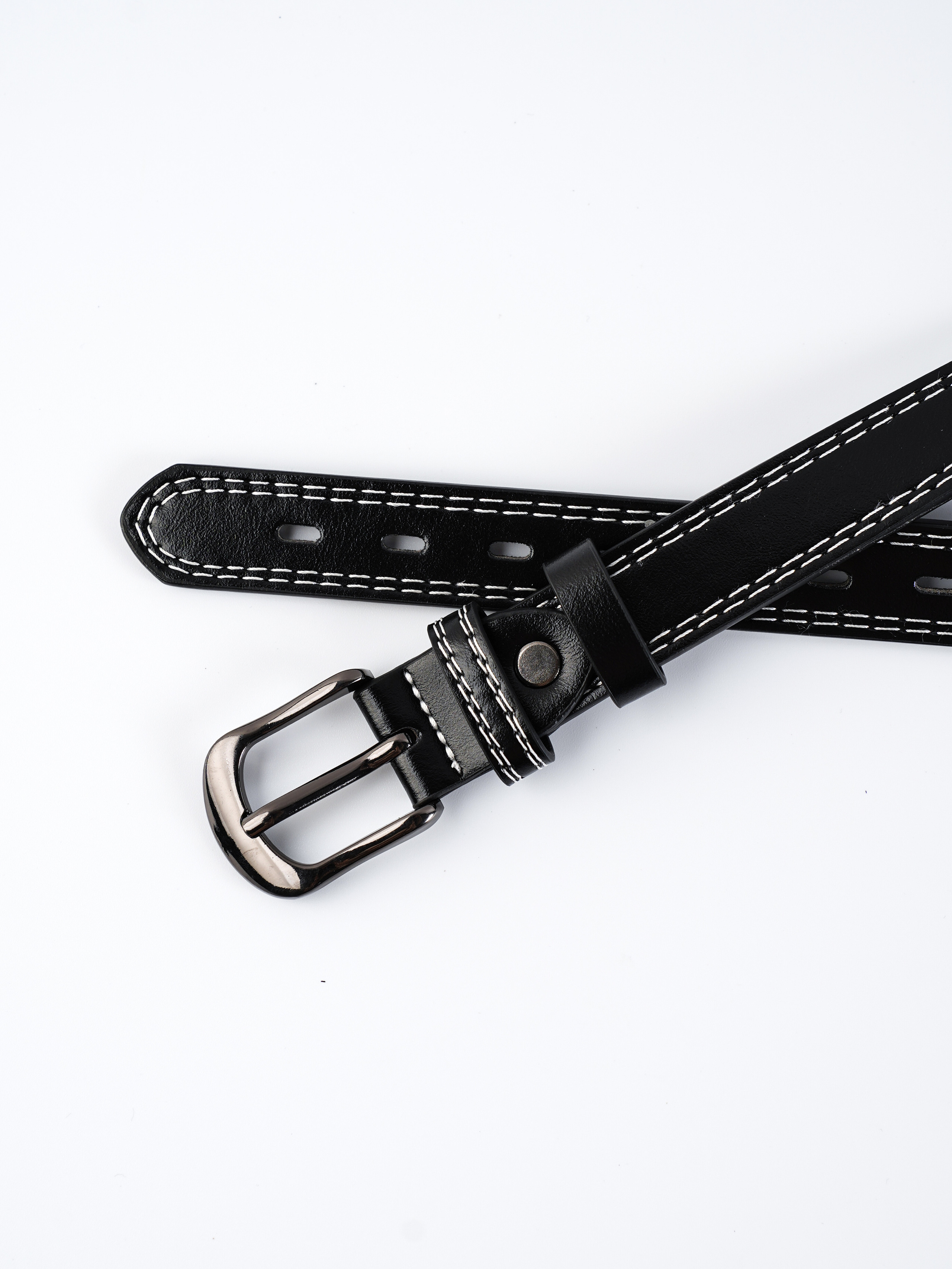 Съемка ремней для маркетплейса. Портретный фотограф в Москве Анастасия Шагирова