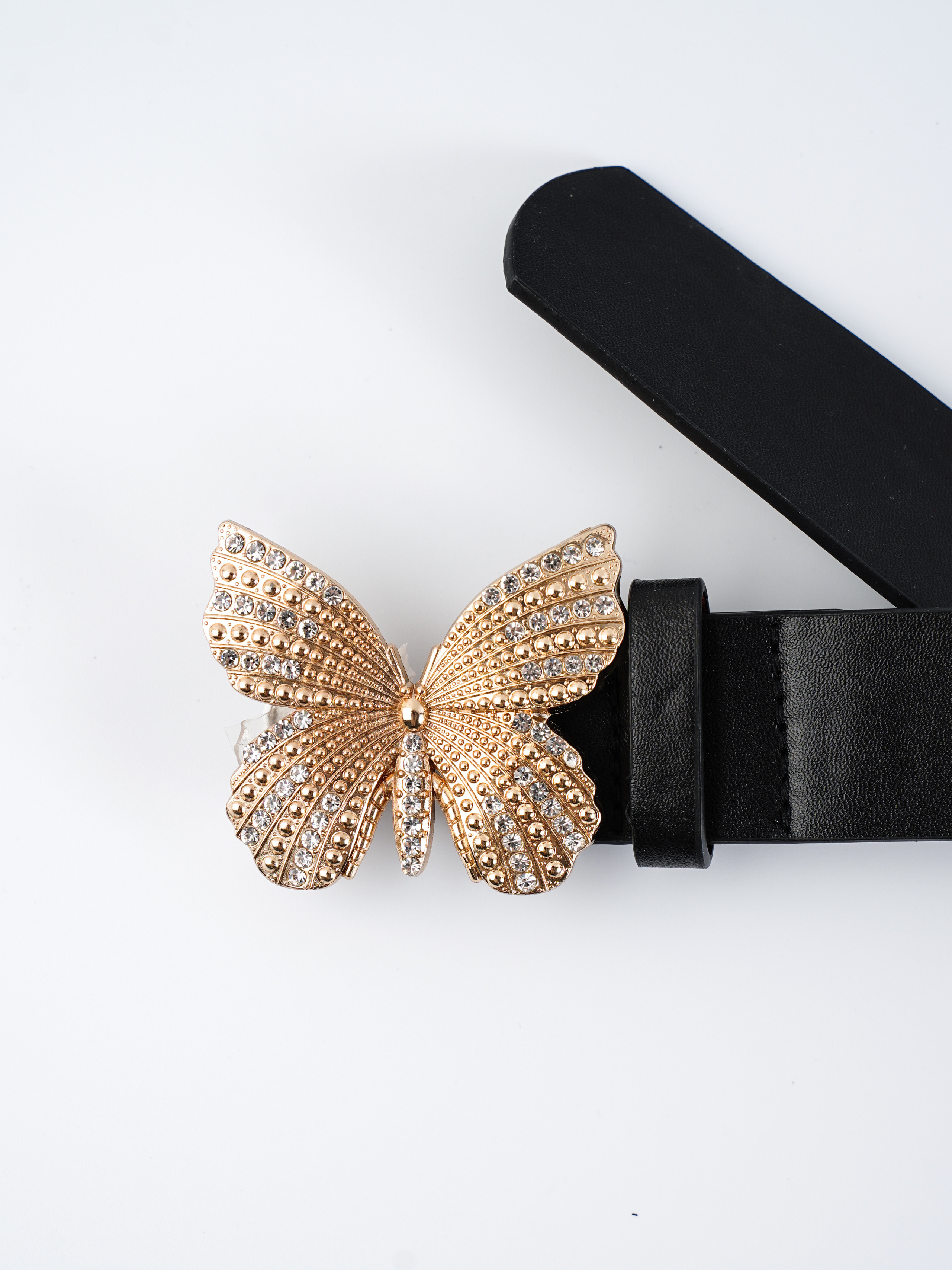 Съемка ремней для маркетплейса. Портретный фотограф в Москве Анастасия Шагирова