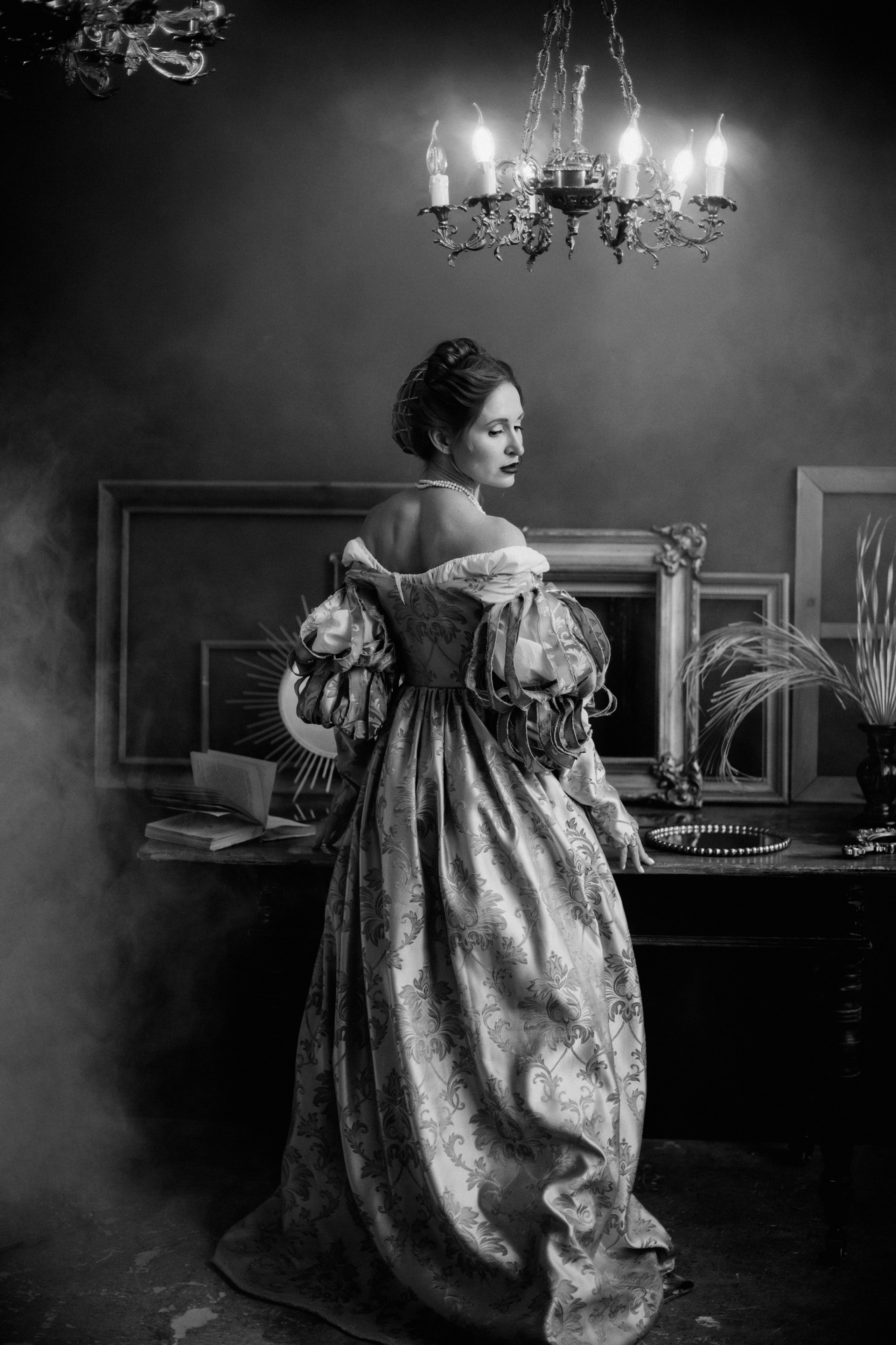 Студии & отели. Модель Москва каталожная и творческая съемка Anna Antlers