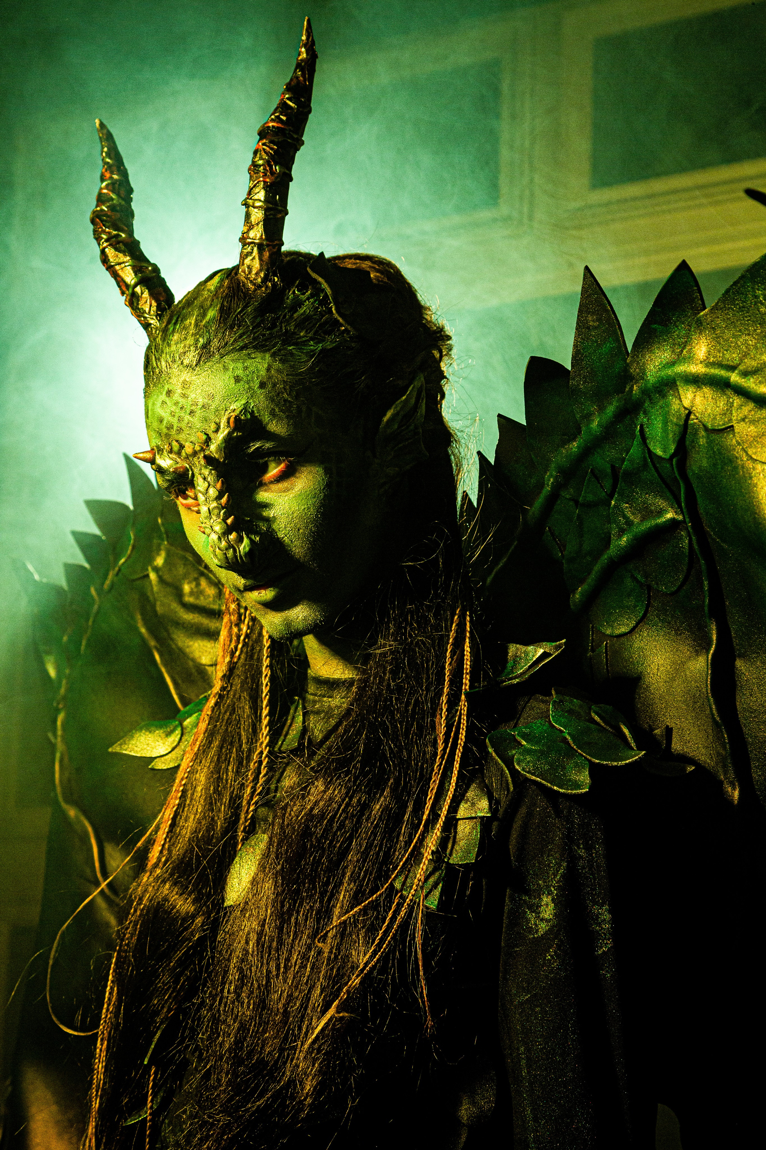 Алена. Дракон. Черно-белый фотограф Дмитрий Пчелкин