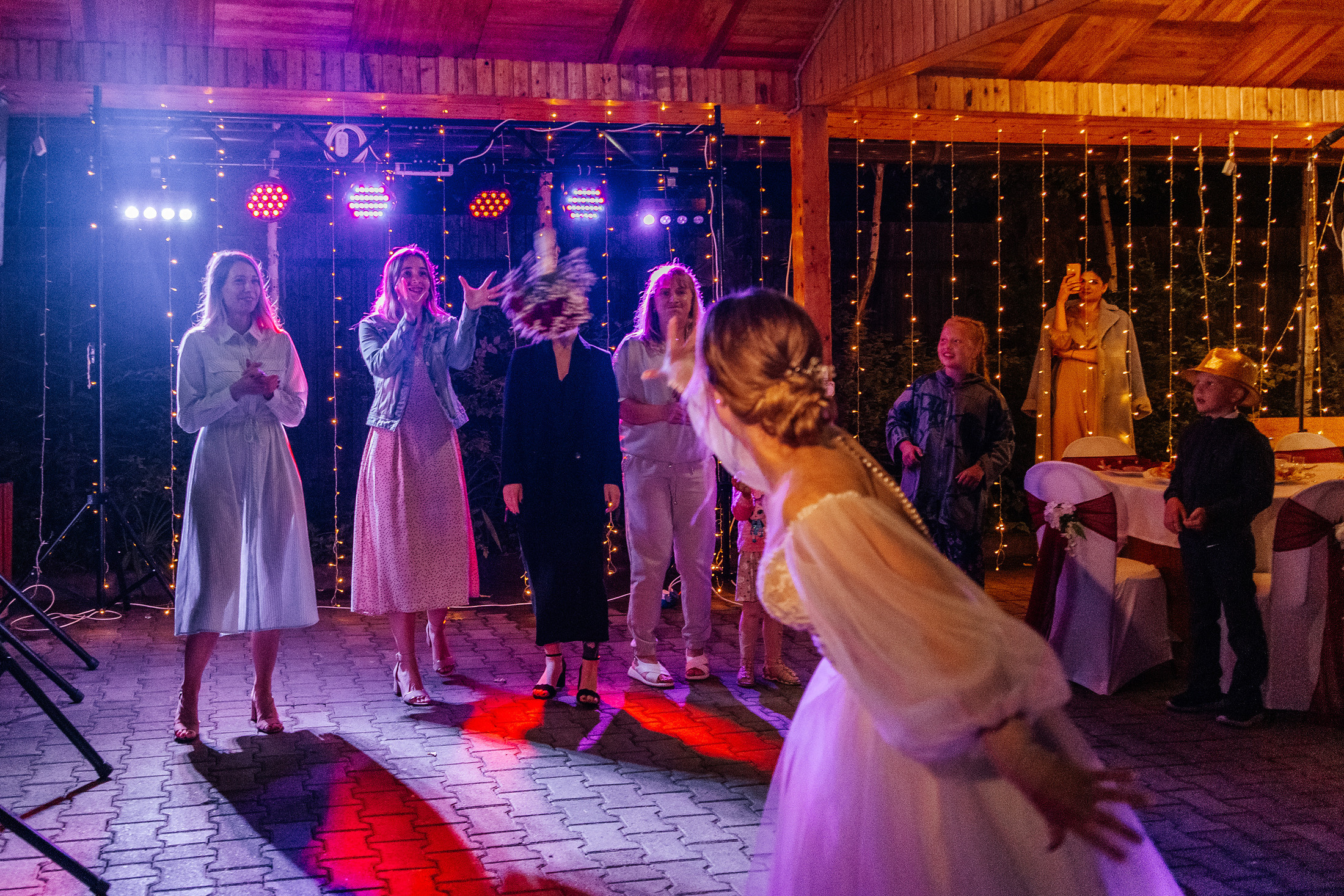 Даша и Максим. Свадебный фотограф Арсеньев Екатерина Говорина