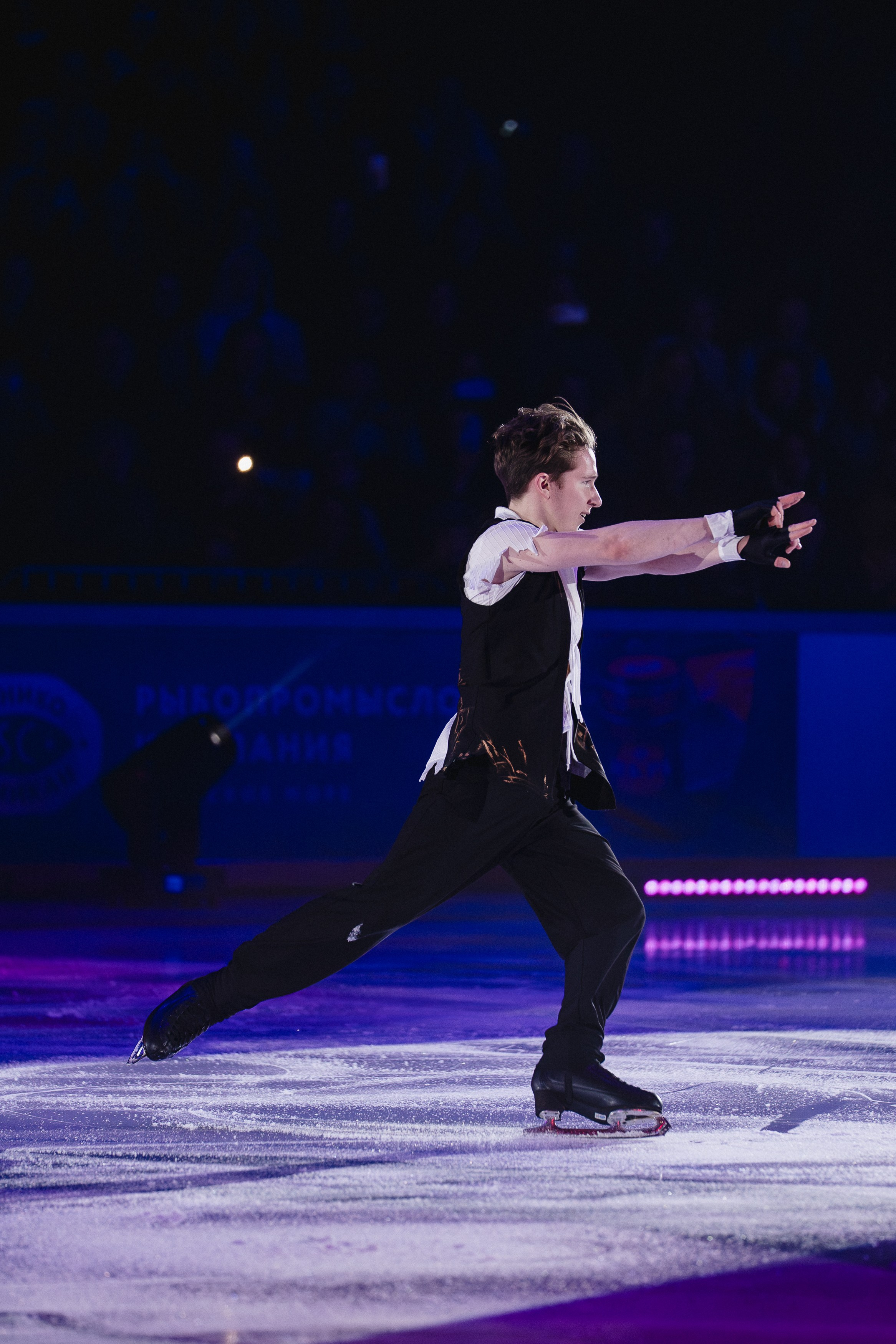 Шоу Этери Тутберидзе в Новосибирске. Воробьева Ксения — Спортивный и танцевальный фотограф Новосибирск