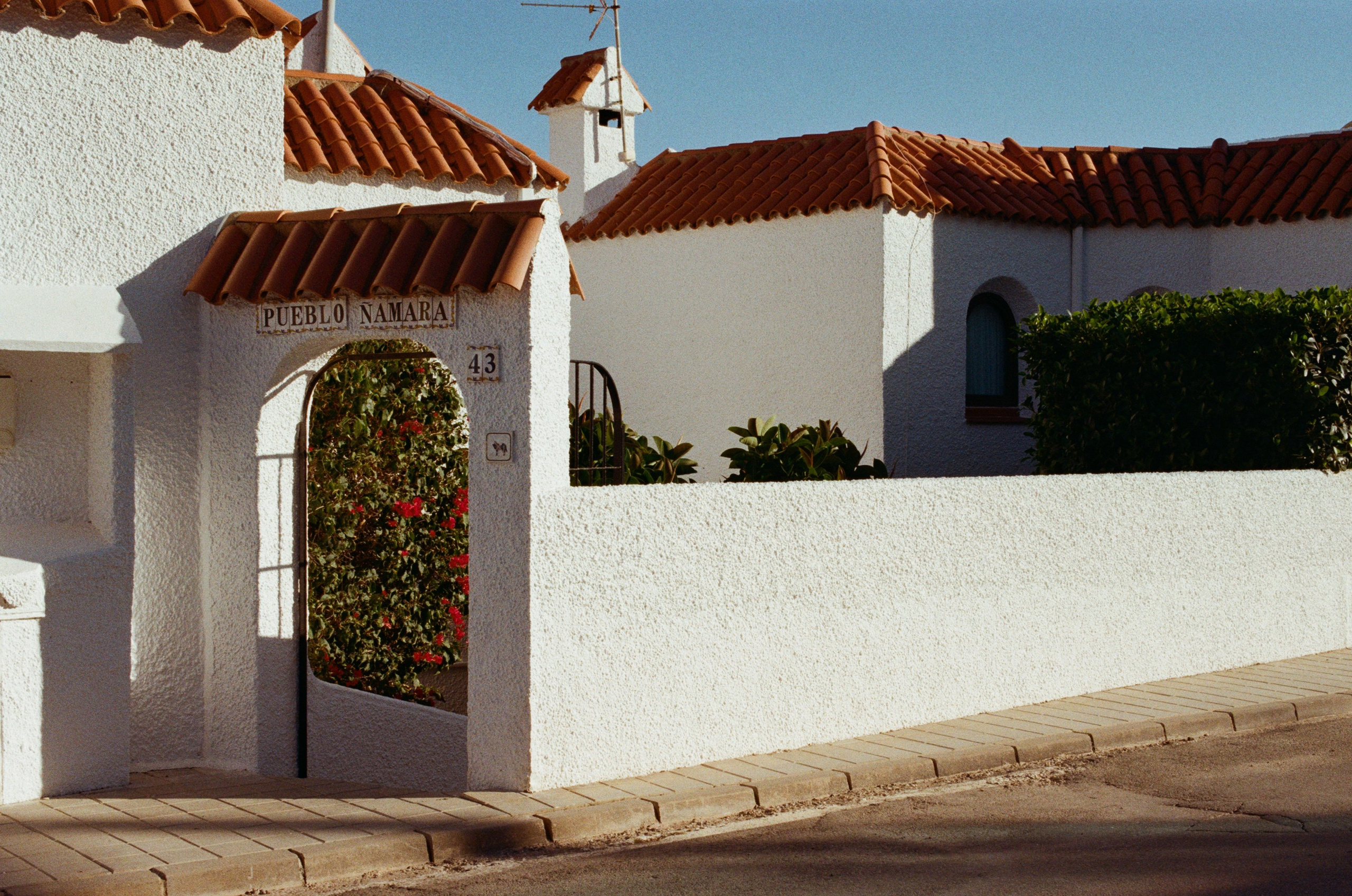 Spanish sahara // spain, pozo de los frailes. EVER EXPOSED