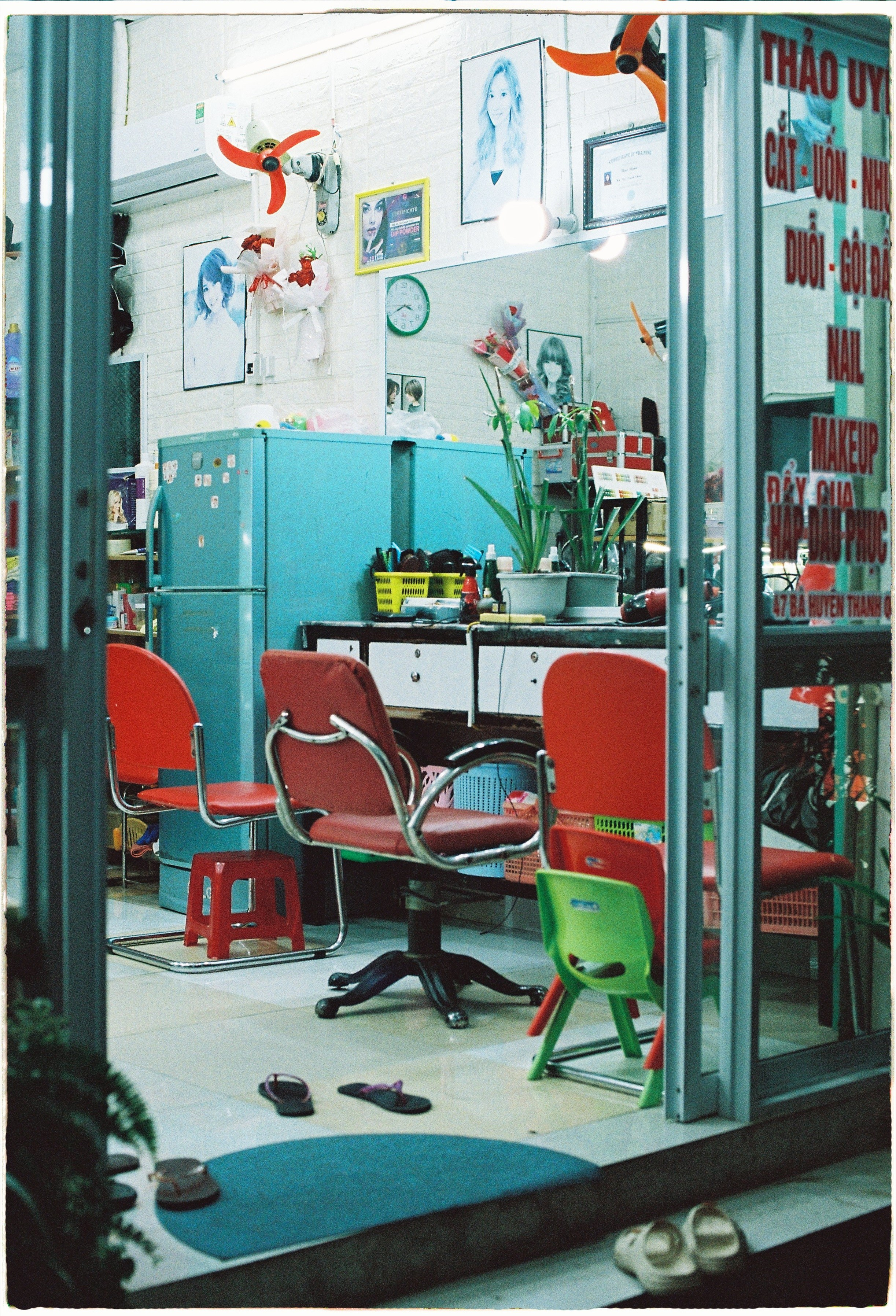 Danang visual diary. Film Photographer in Da Nang, Vietnam — Tanya Parfenteva