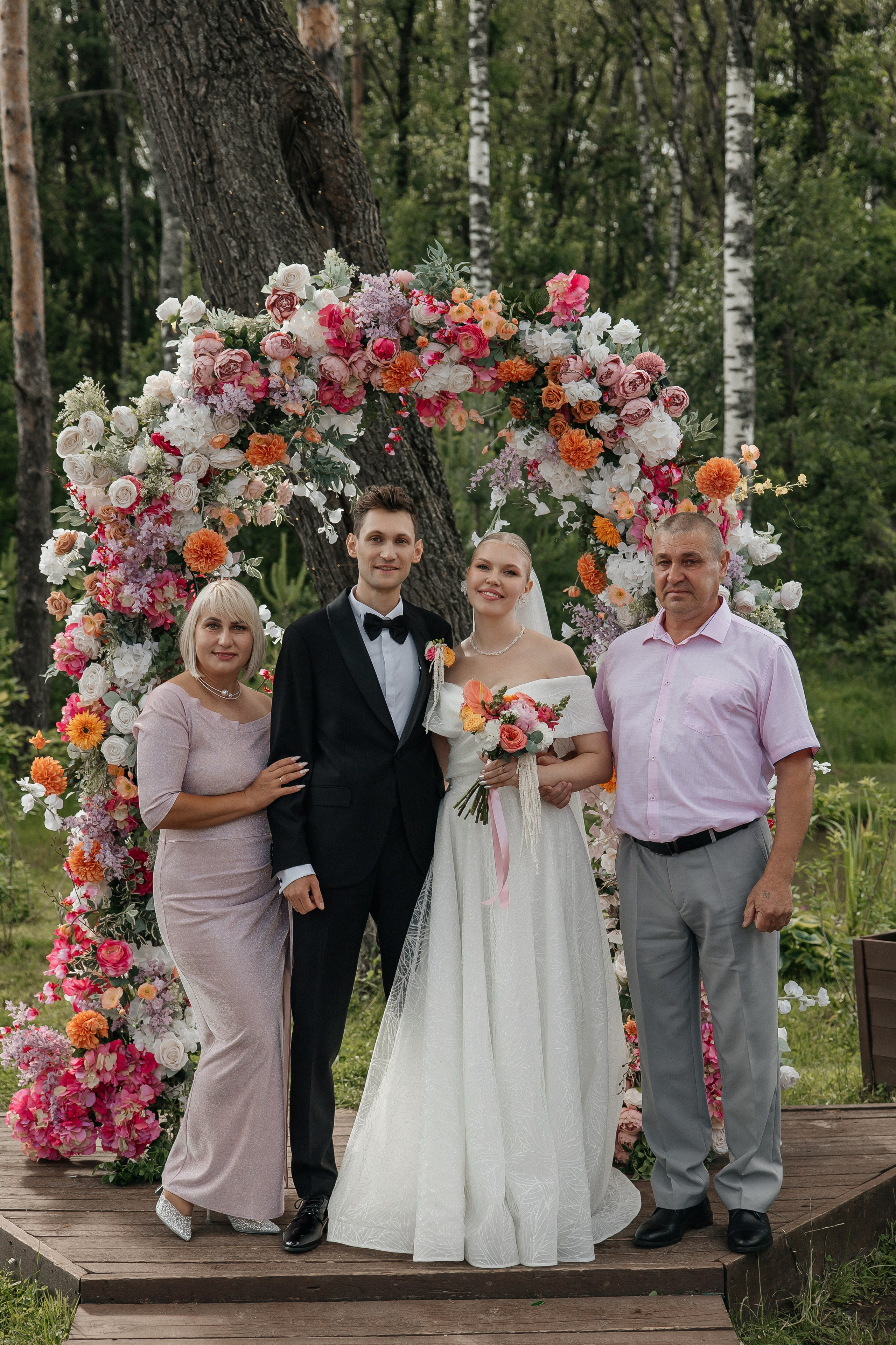 Свадебная фотосессия на площадке house for wedding Дом у озера