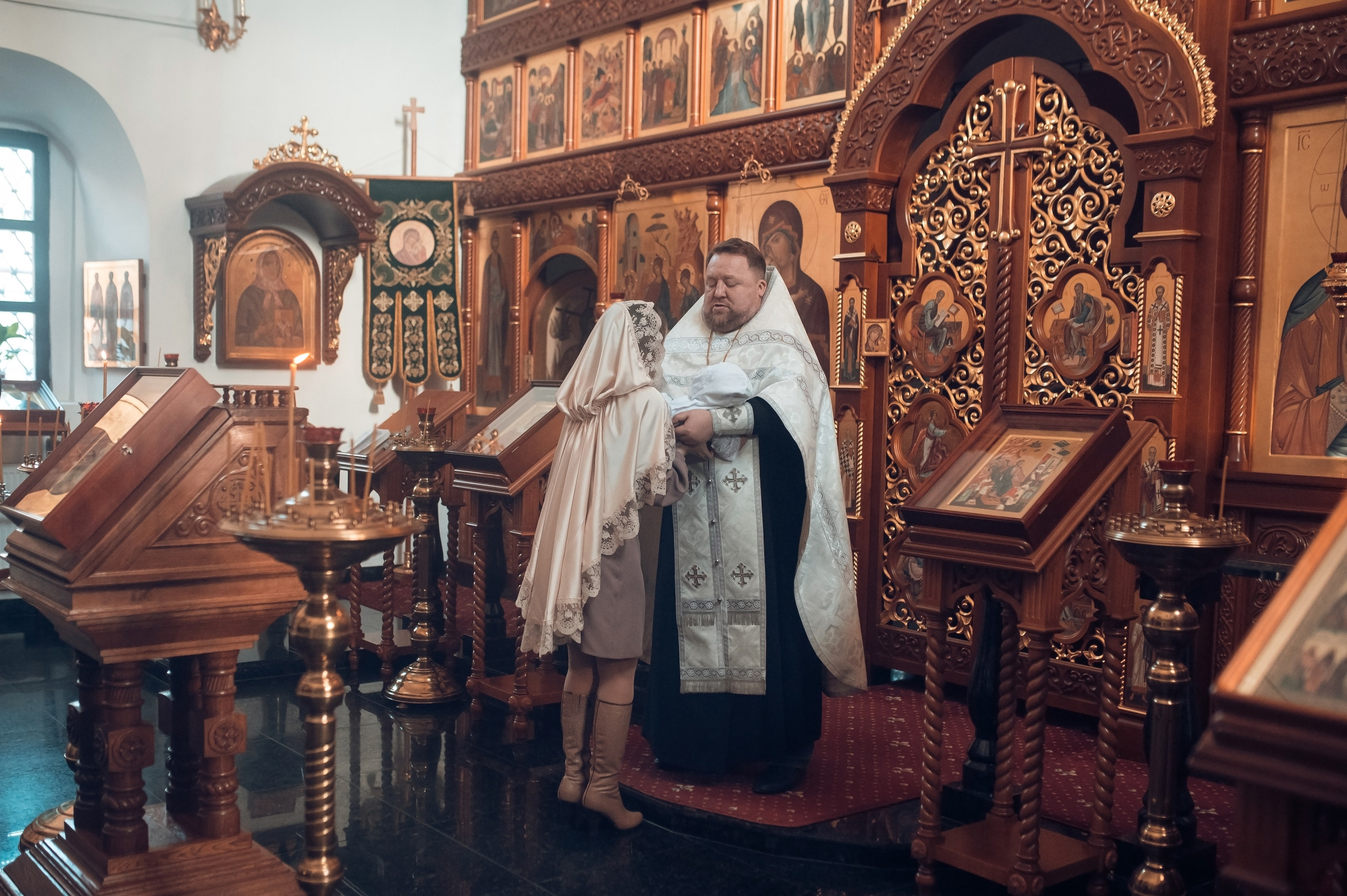 Церковь Благовещения Пресвятой Богородицы. Семейный фотограф Олеся Батурина Рязань
