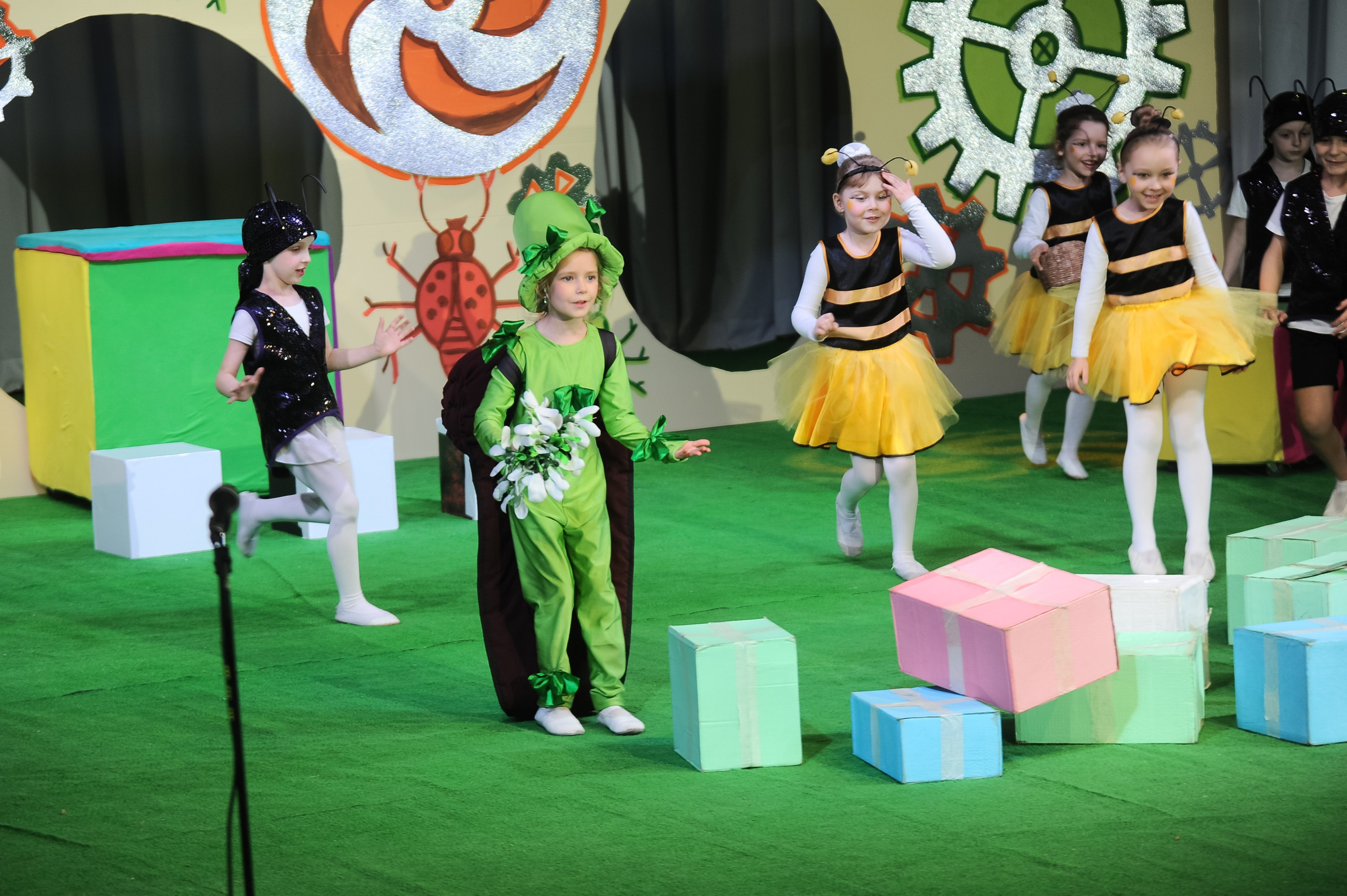 Выпускной 2025, детский центр «Самовар». Фотограф Олег Юршевич Солигорск Минск