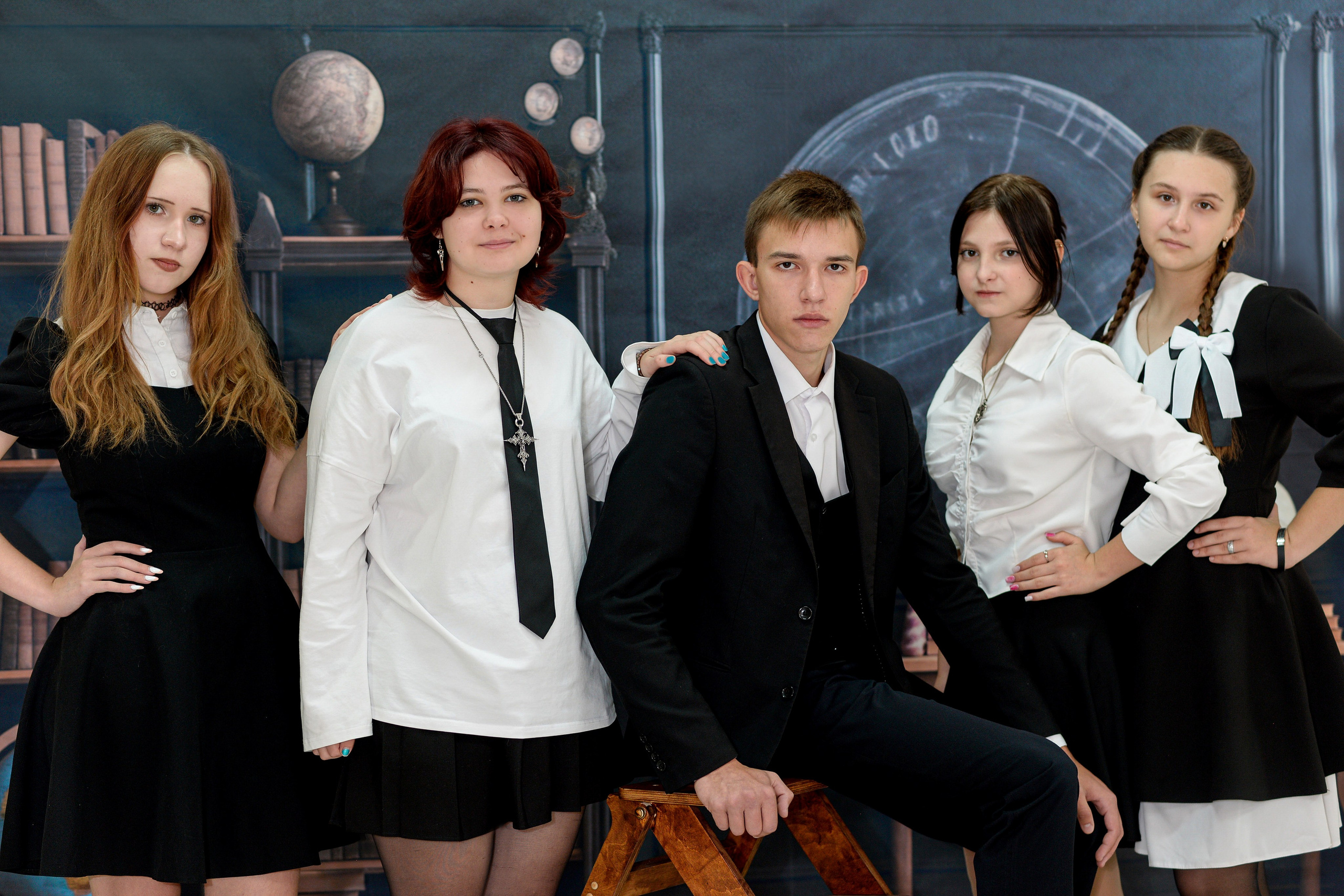 Примеры съемочных дней выпуск 2025-2026. Фотограф в Приморско-Ахтарске — Свадьбы, Школы, Фотоальбомы