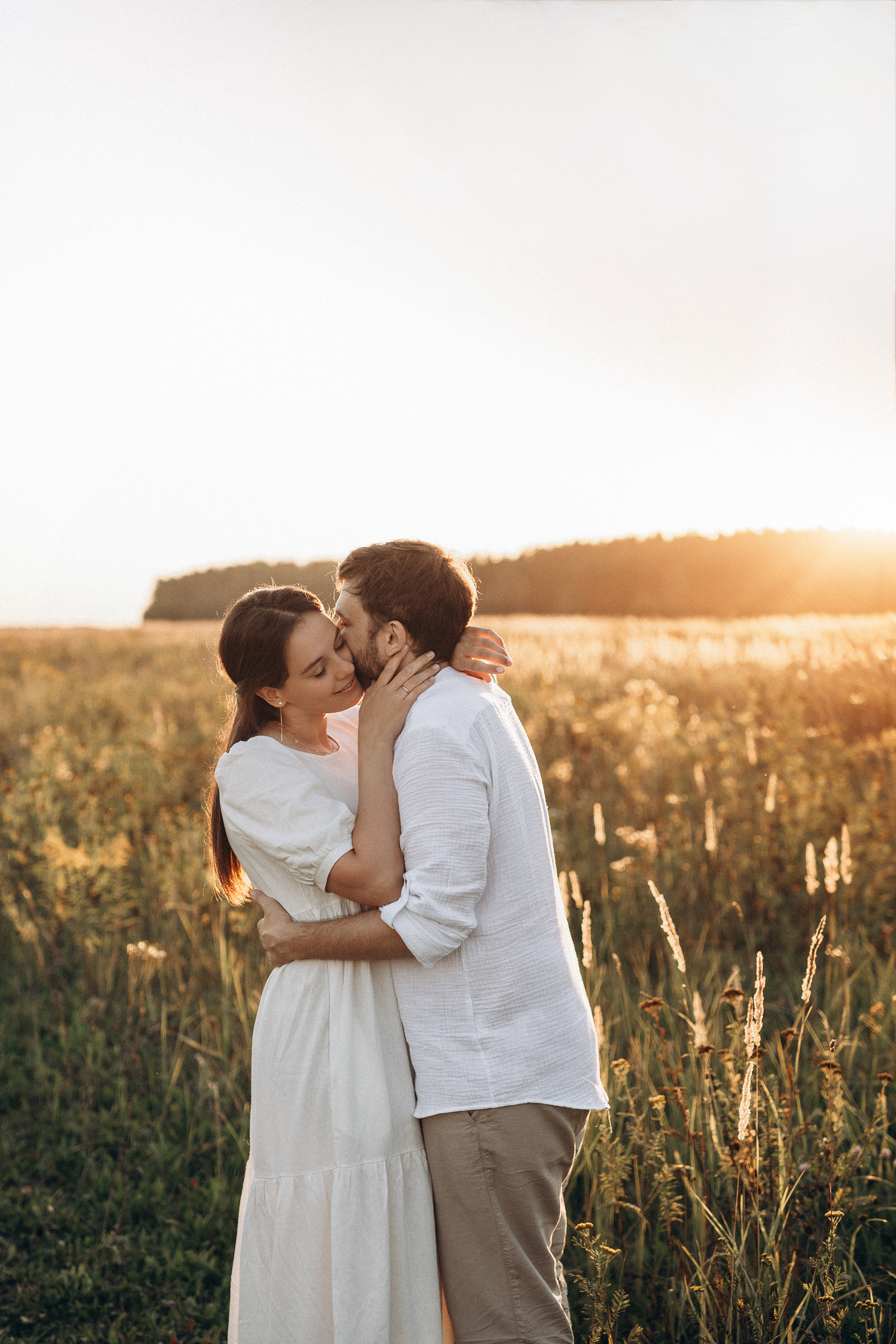 Аня, Сергей, Лера и Ори, фотосессия в поле. Семейный фотограф в Москве Марина Петра