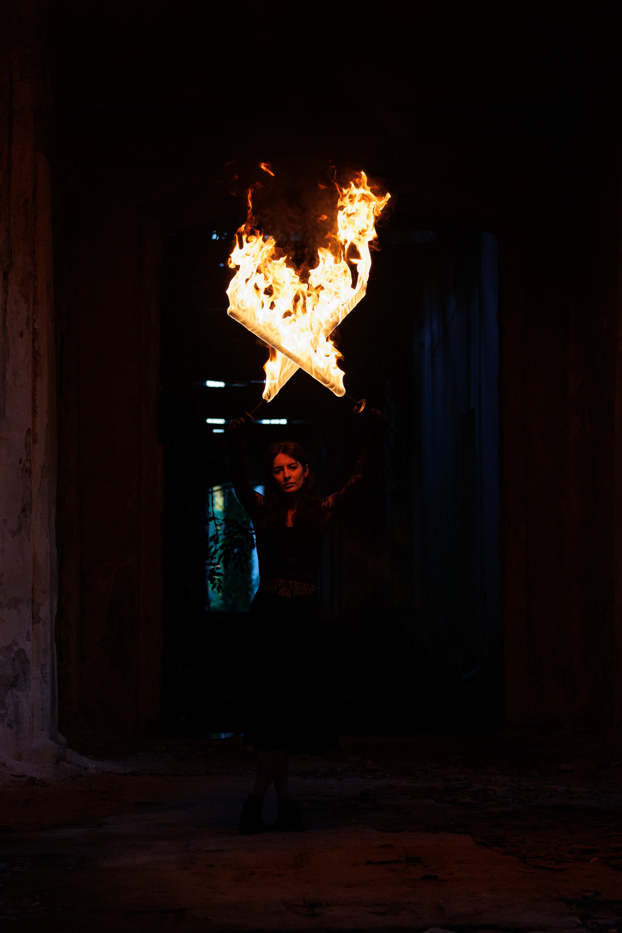 With fire. Photographer in Saint-Petersburg and Moscow Max Spector