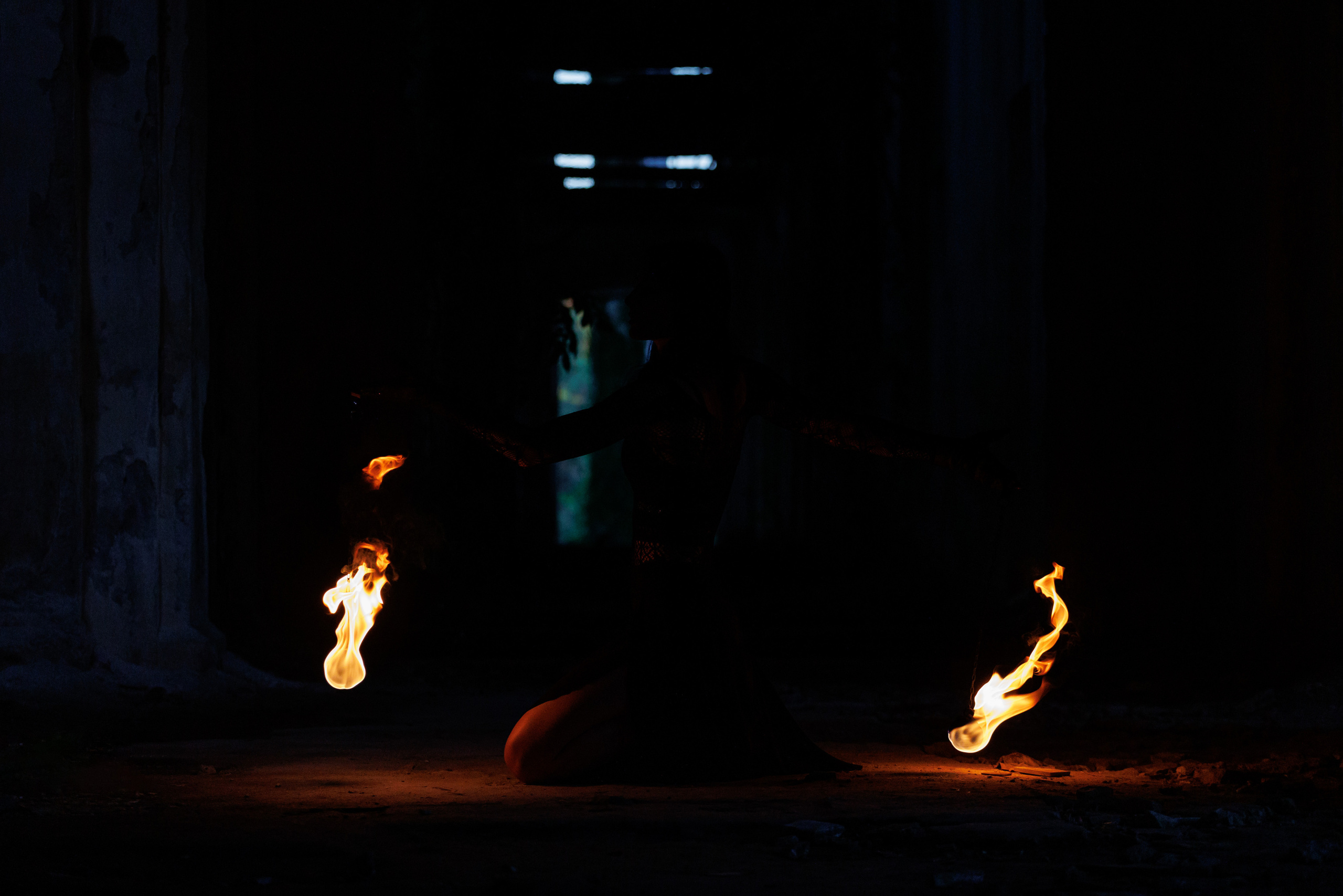 With fire. Photographer in Saint-Petersburg and Moscow Max Spector