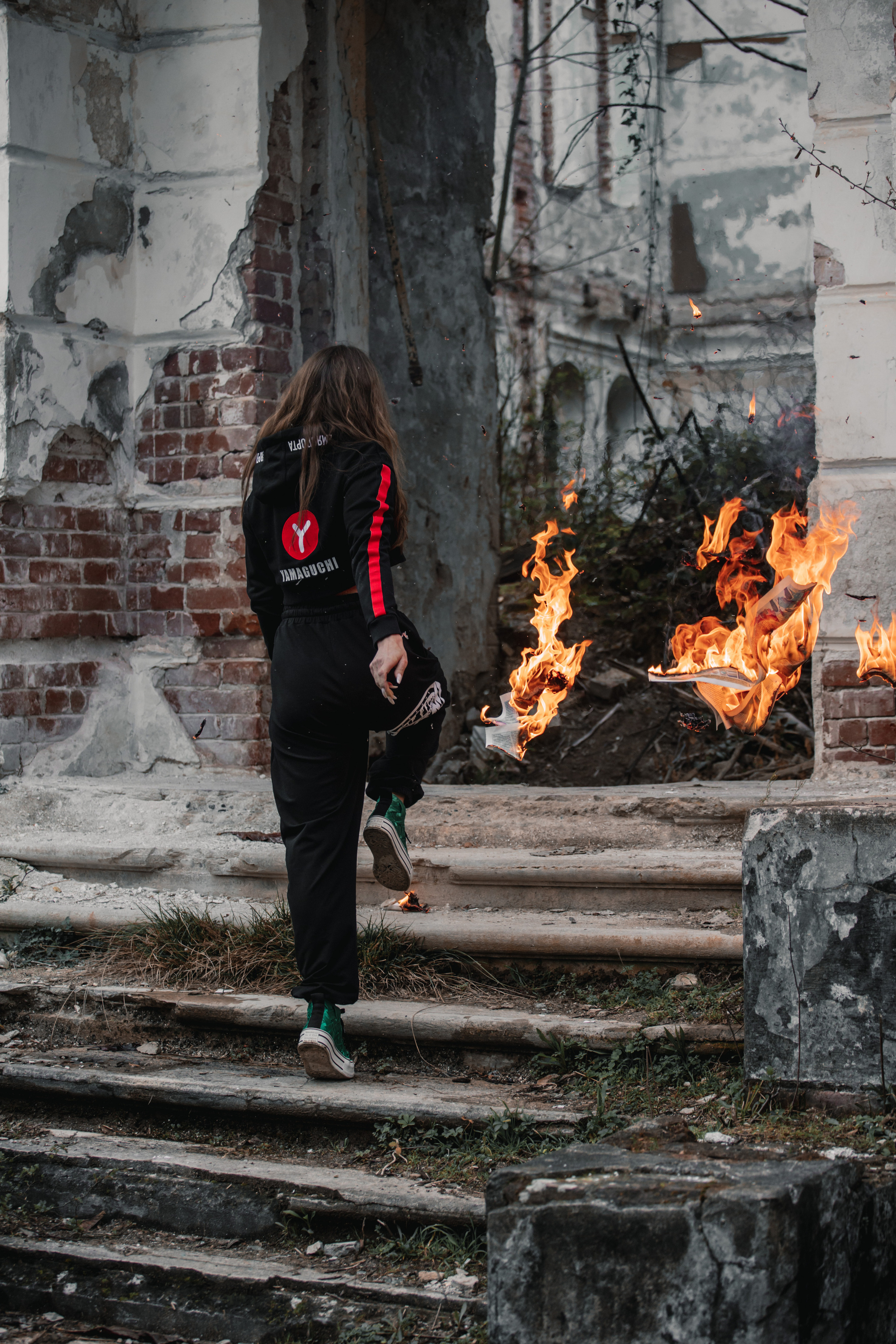 With fire. Photographer in Saint-Petersburg and Moscow Max Spector