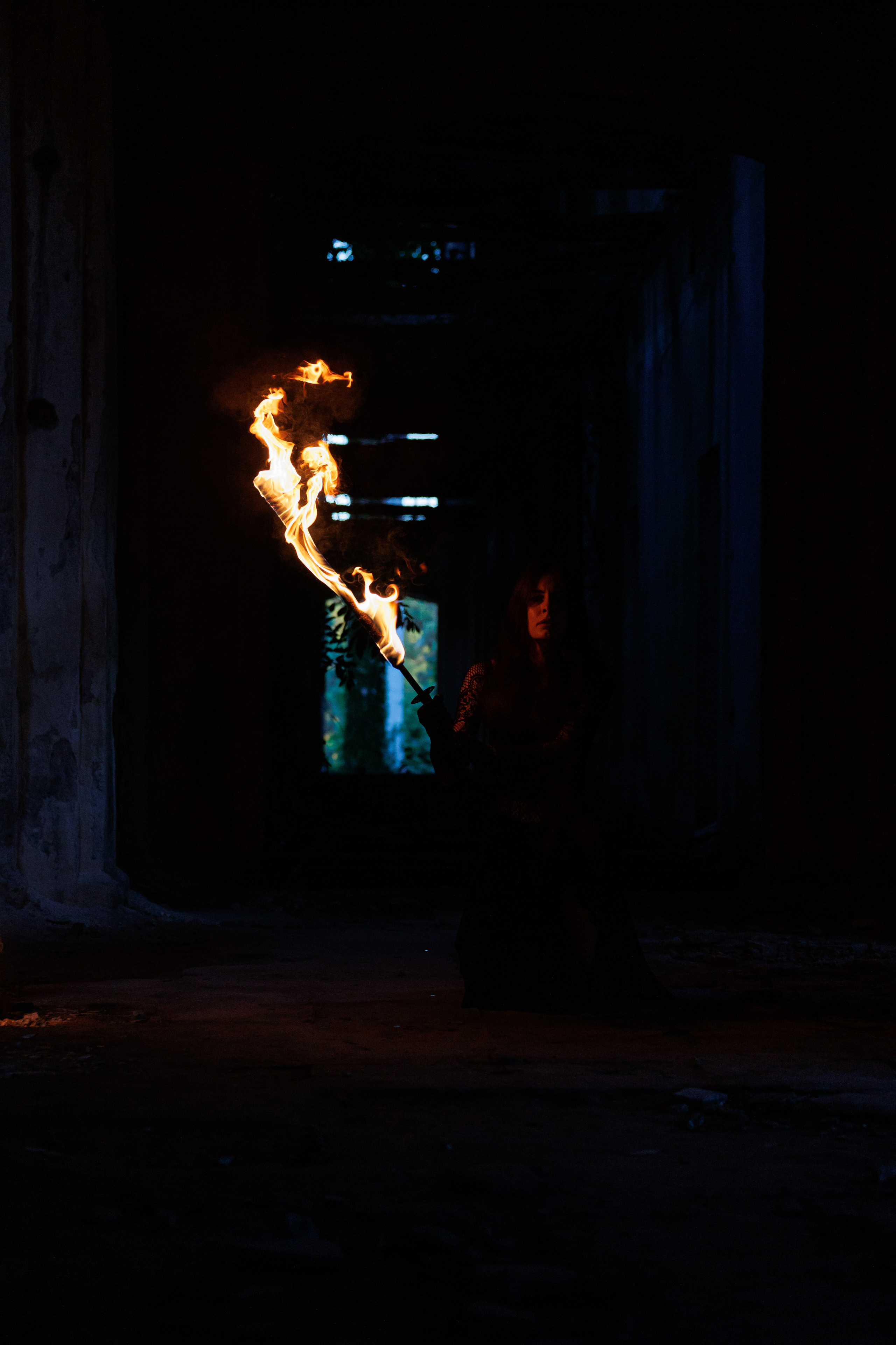 With fire. Photographer in Saint-Petersburg and Moscow Max Spector