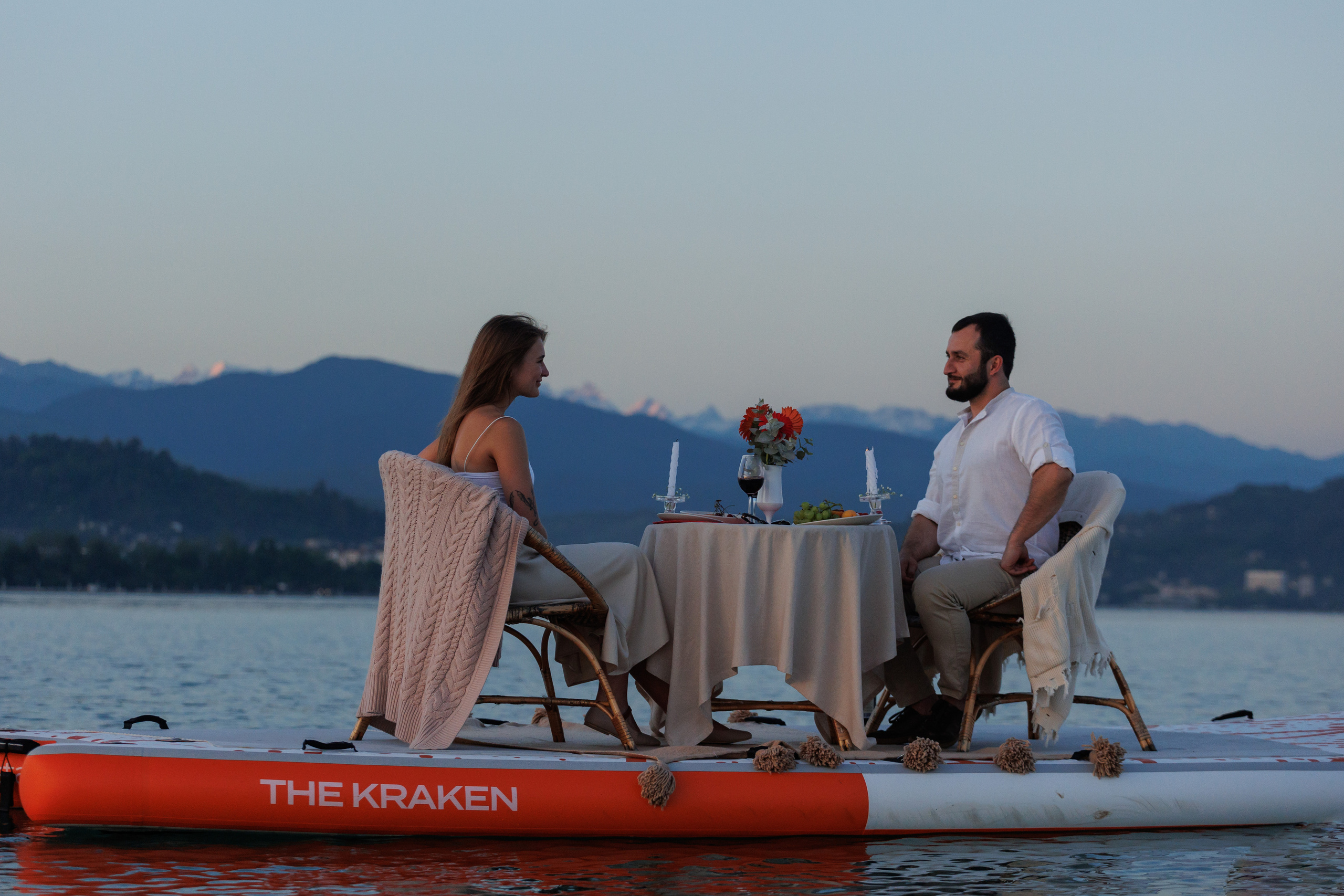 Романтическая съемка на воде. Фотограф в Санкт-Петербурге и Москве Макс Спектор