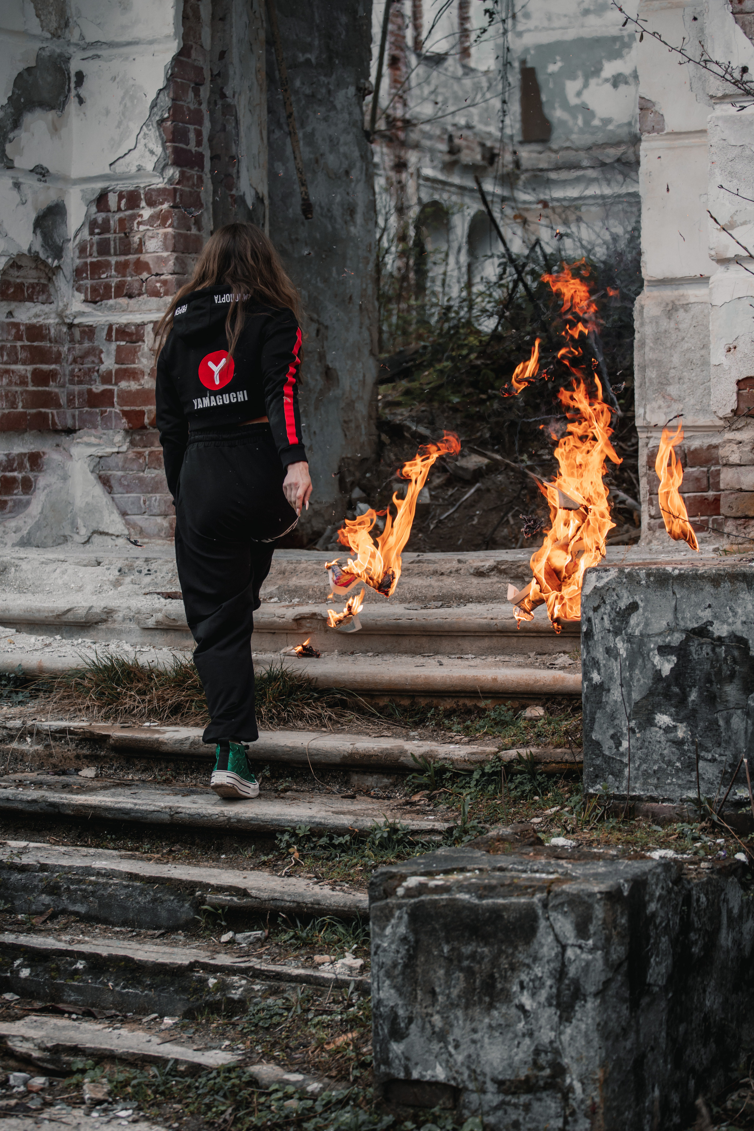 With fire. Photographer in Saint-Petersburg and Moscow Max Spector