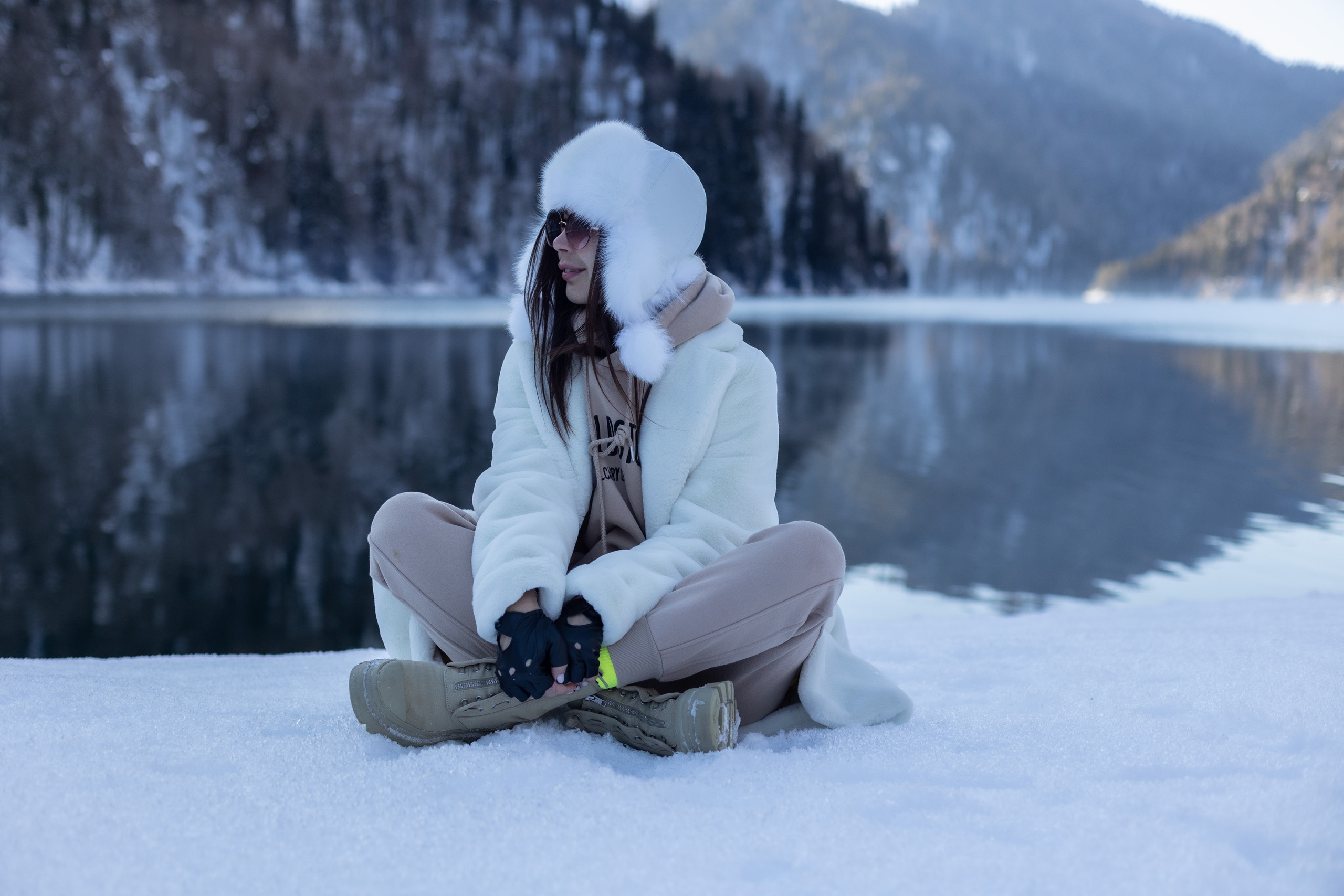Snow in mountains. Photographer in Saint-Petersburg and Moscow Max Spector