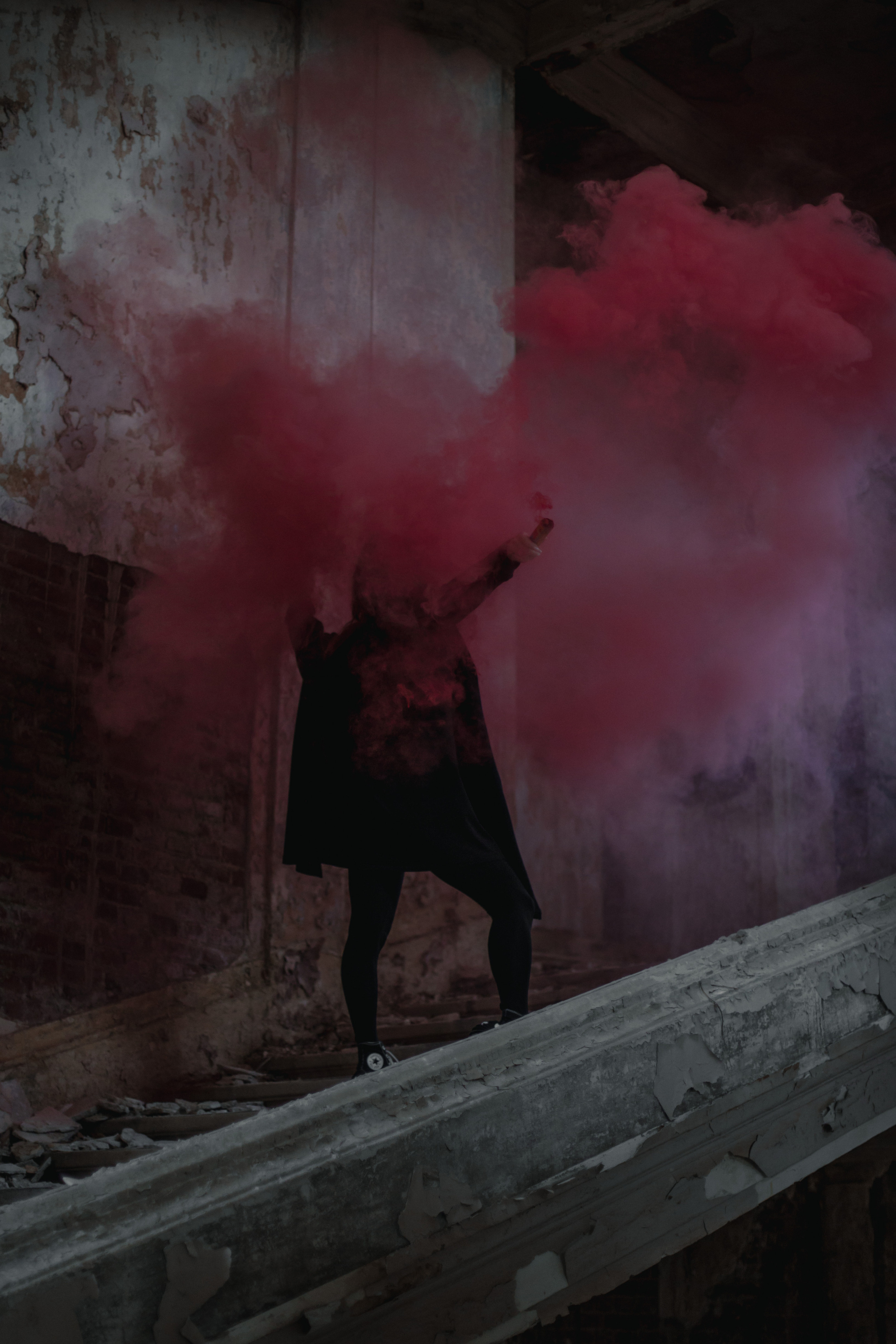 With fire. Photographer in Saint-Petersburg and Moscow Max Spector