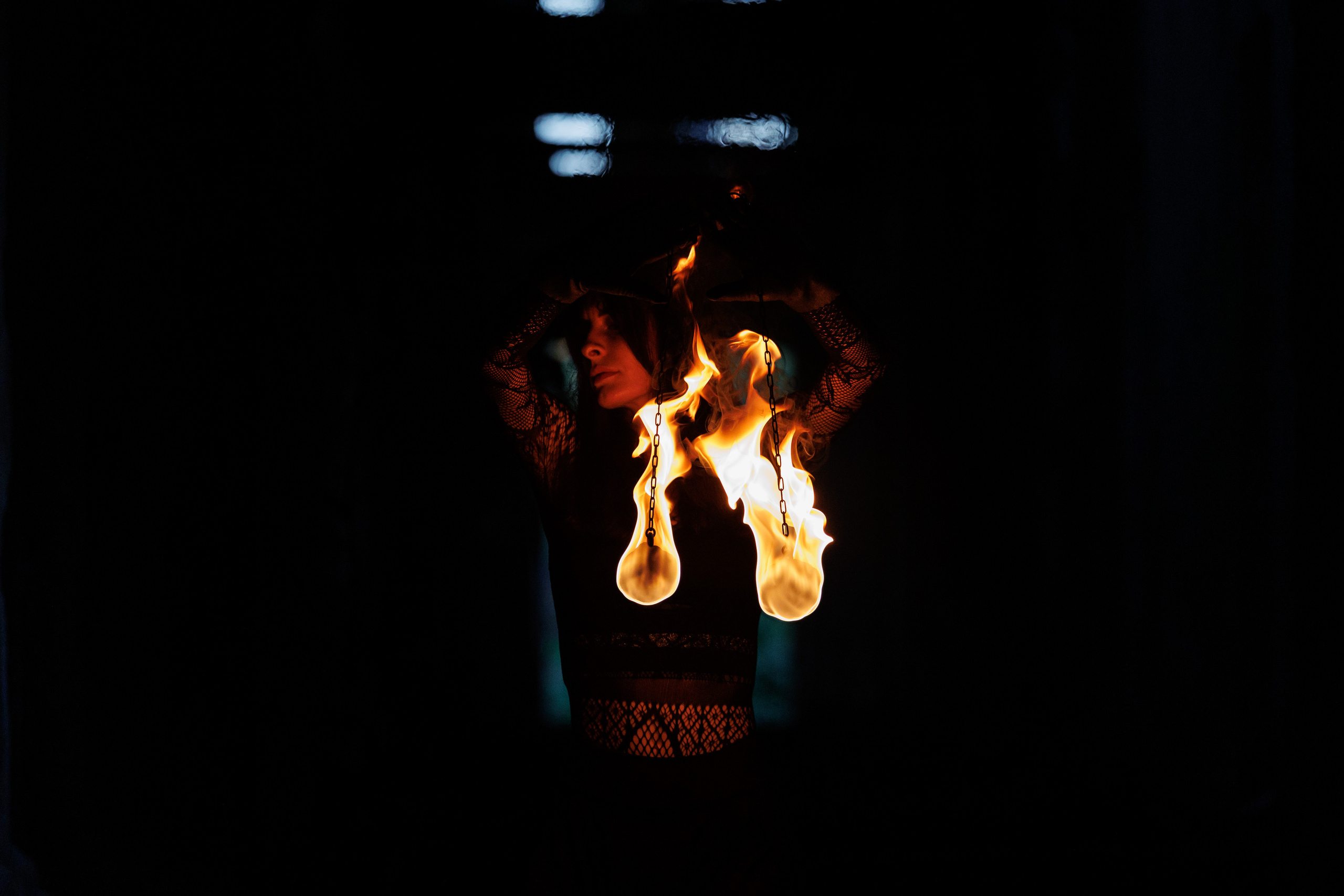 With fire. Photographer in Saint-Petersburg and Moscow Max Spector
