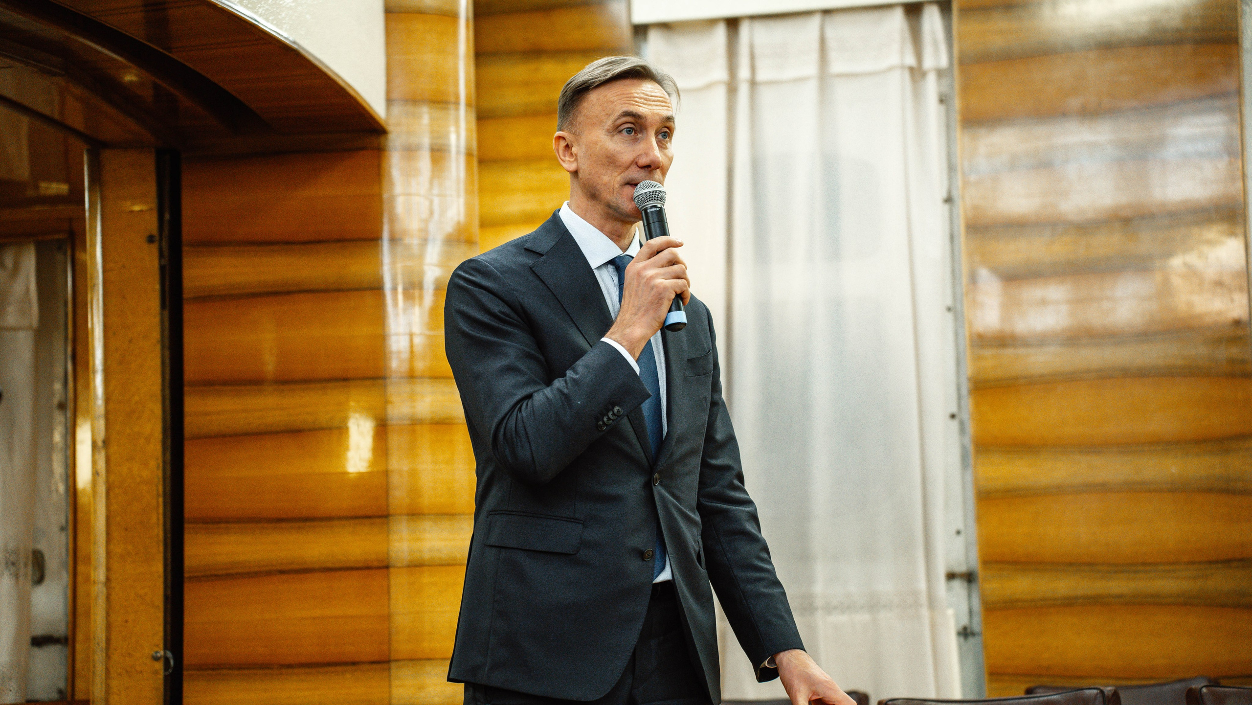 Презентация книги на Ледоколе Ленин (Росатом). Туманов Кирилл Фото, видео и аэросъемка в Мурманской области