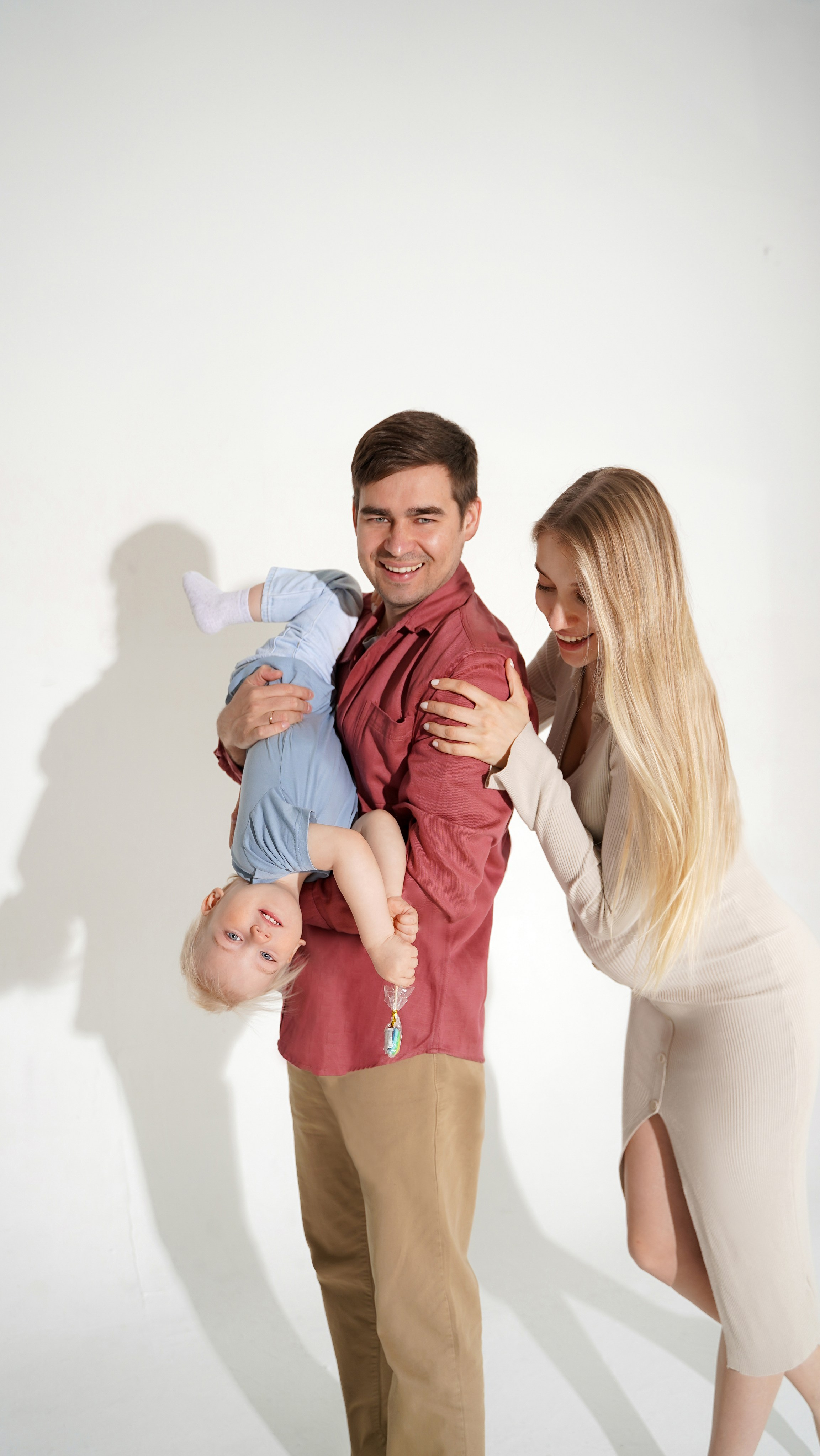 Елизавета, Денис, Никитёнок. Добро пожаловать в мир самого прекрасного — в мир фотографии!