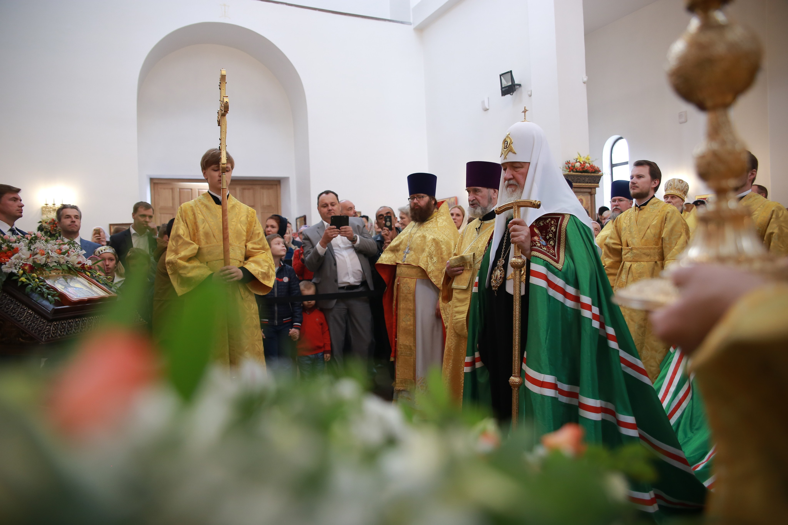 Освящение храма Алексия Мечева в Вешняках. Антонина Морозова, профессиональный семейный фотограф видеограф