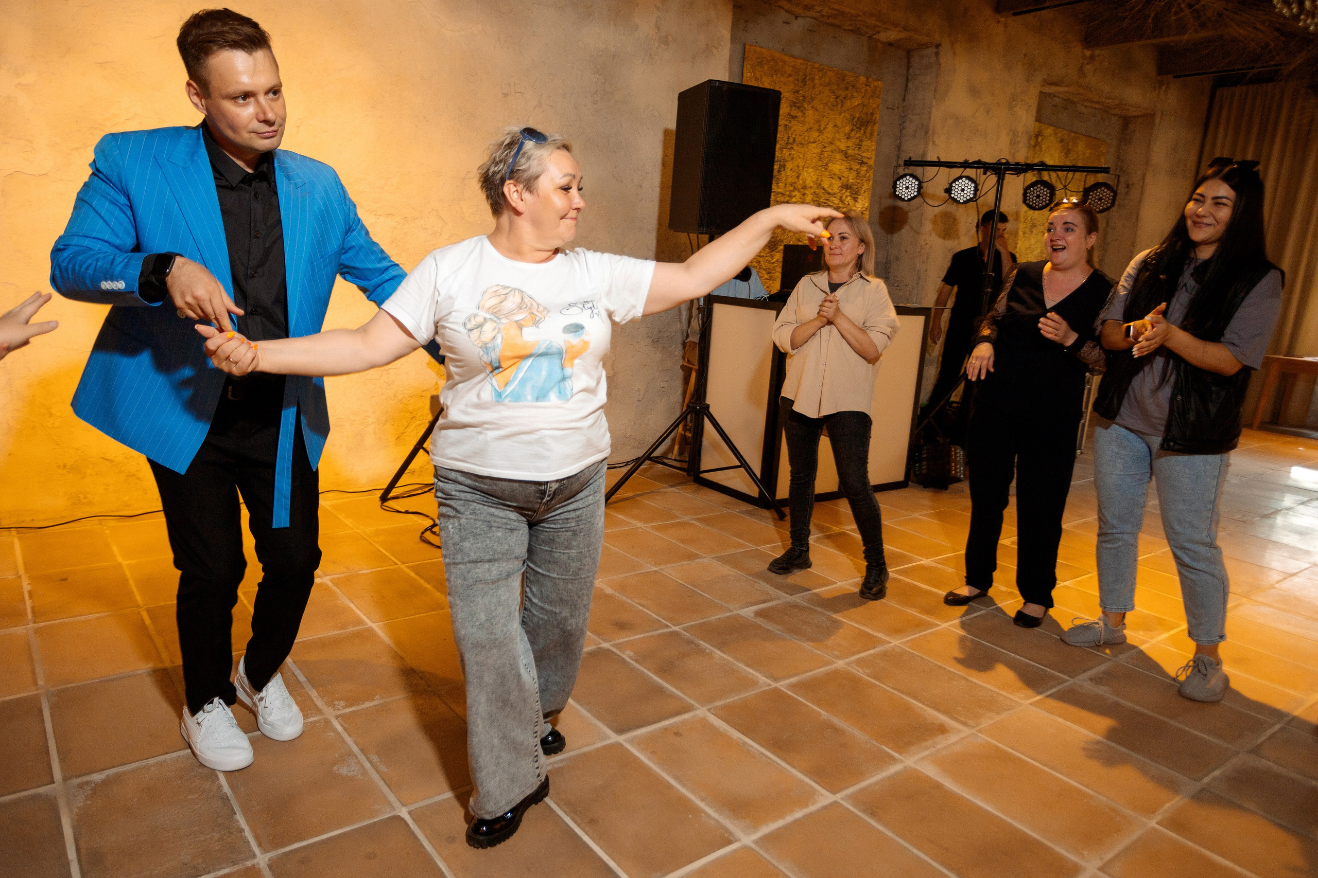 ПРИМЕР: Корпоратив Мамин Хлеб. Все фото. Профессиональный фотограф в Ижевске Леша Петров