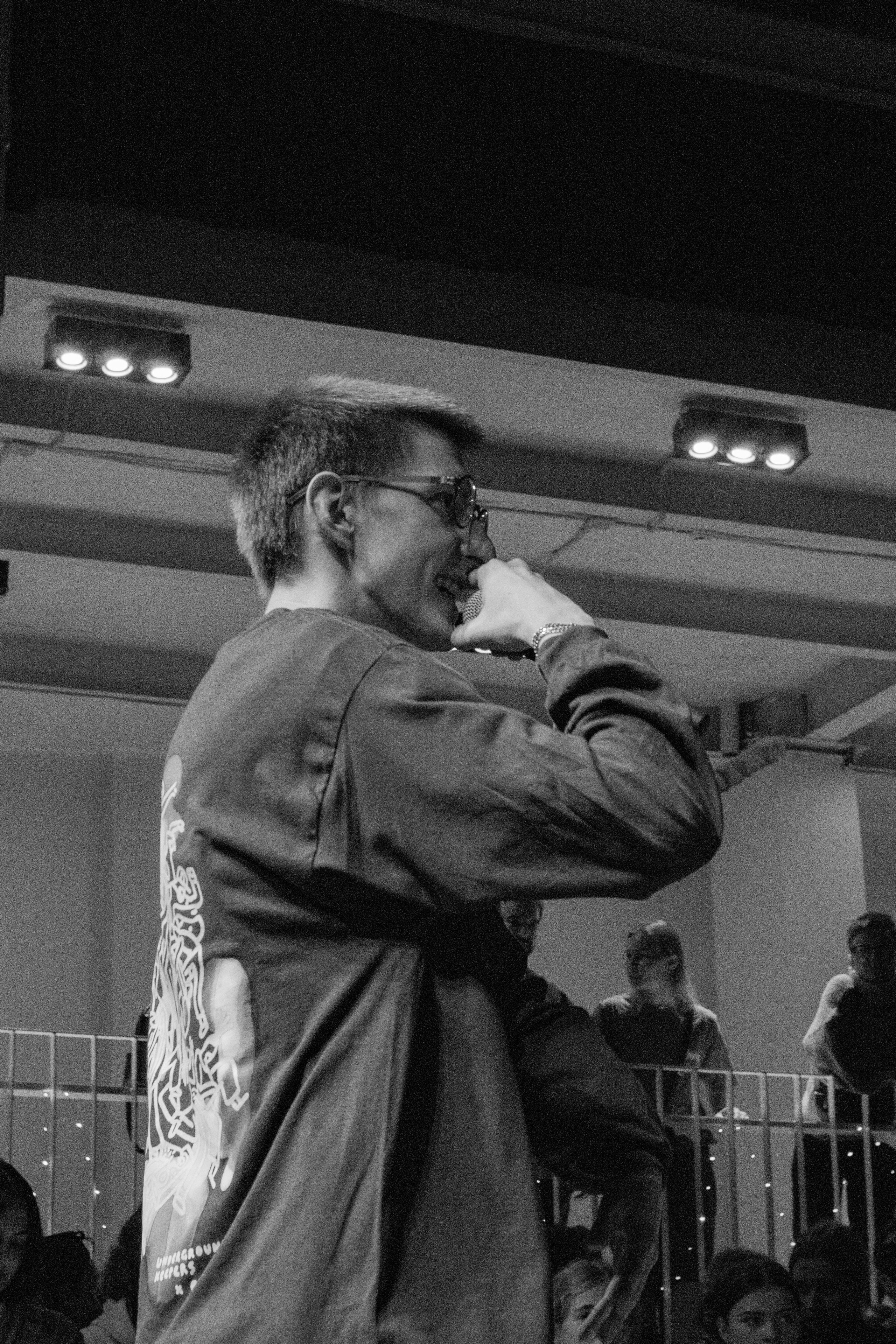 LORDS OF THE UNDERGROUND 27/10/25 (@youlovebu). Соня бу тебя сфоткала