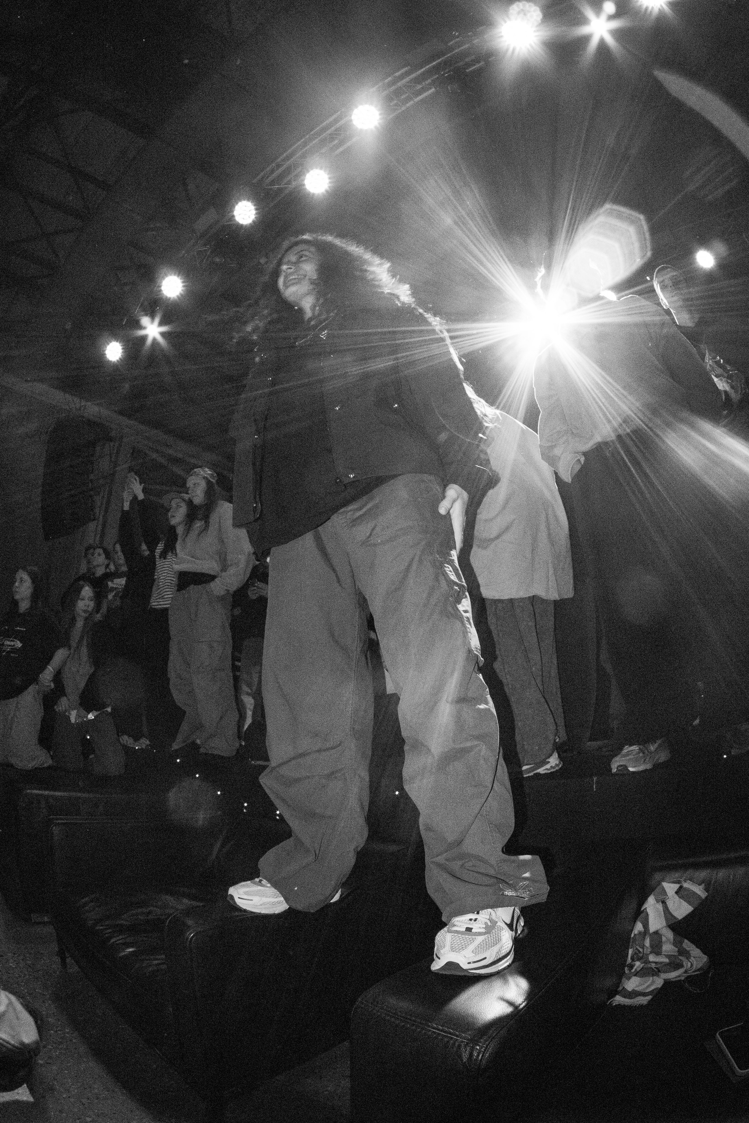 LORDS OF THE UNDERGROUND 27/10/25 (@youlovebu). Соня бу тебя сфоткала