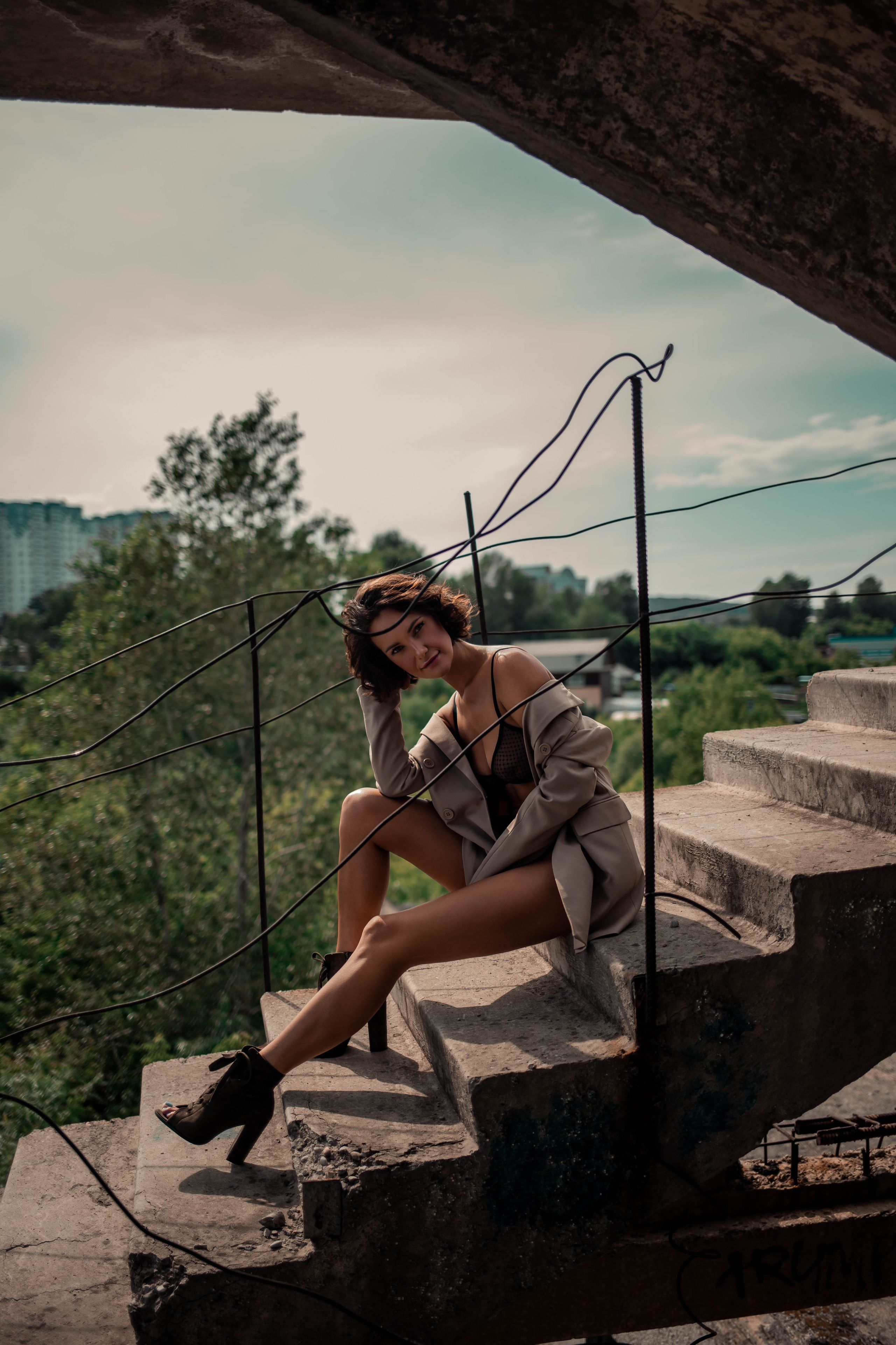 «Заброшка» — фотосессии в заброшенных зданиях. Nadin.K фотограф Иркутск, Байкал, Братск