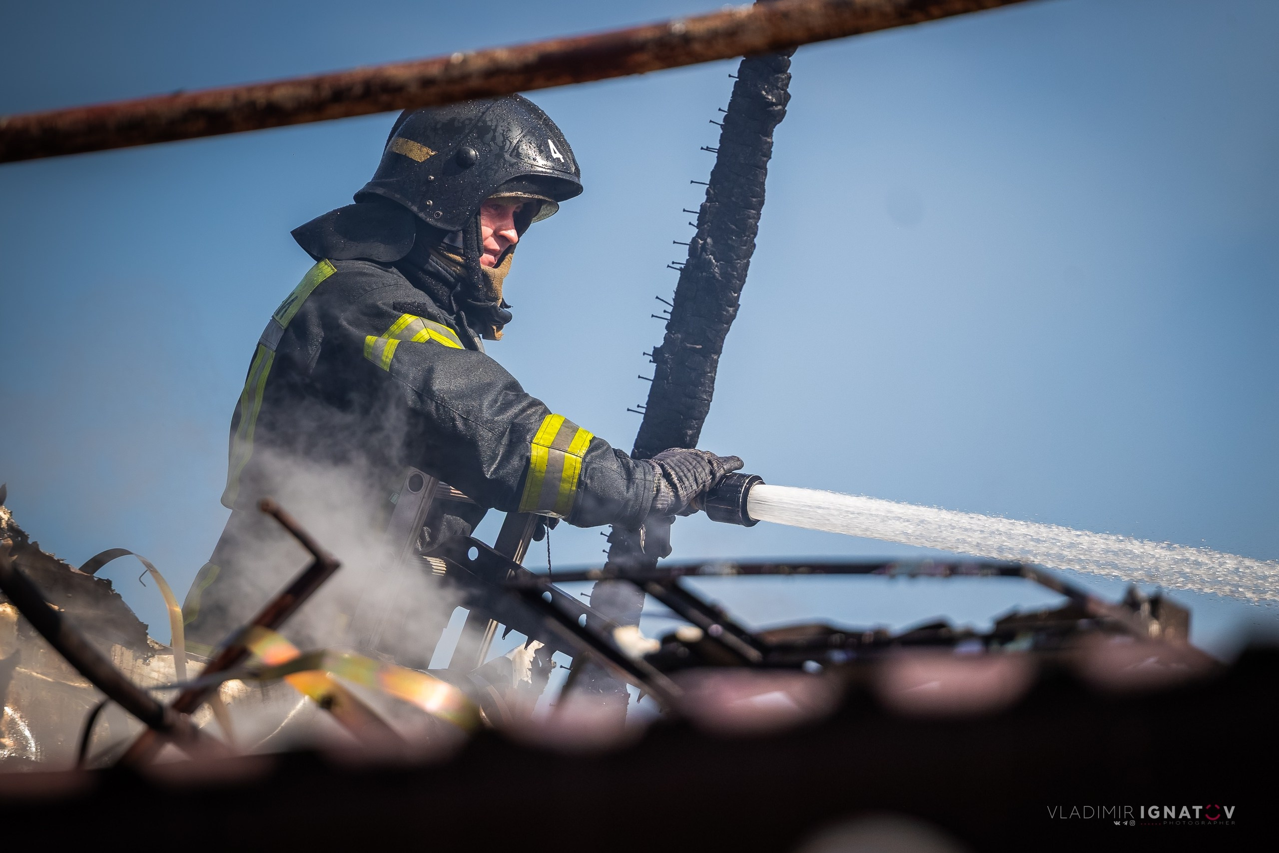 Пожарный репортёр Барнаул. Репортажный фотограф в Барнауле Владимир Игнатов