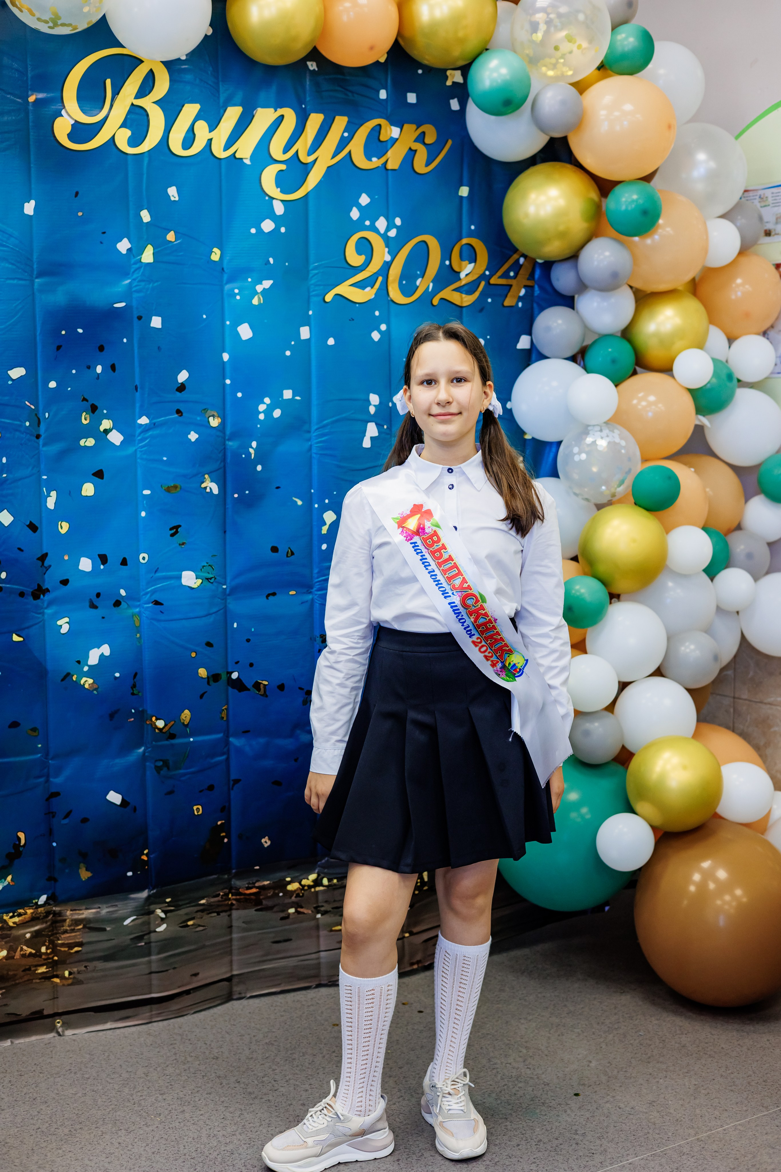 Выпуск 4а 25школа'24 год. Свадебный и семейный фотограф в Армавире