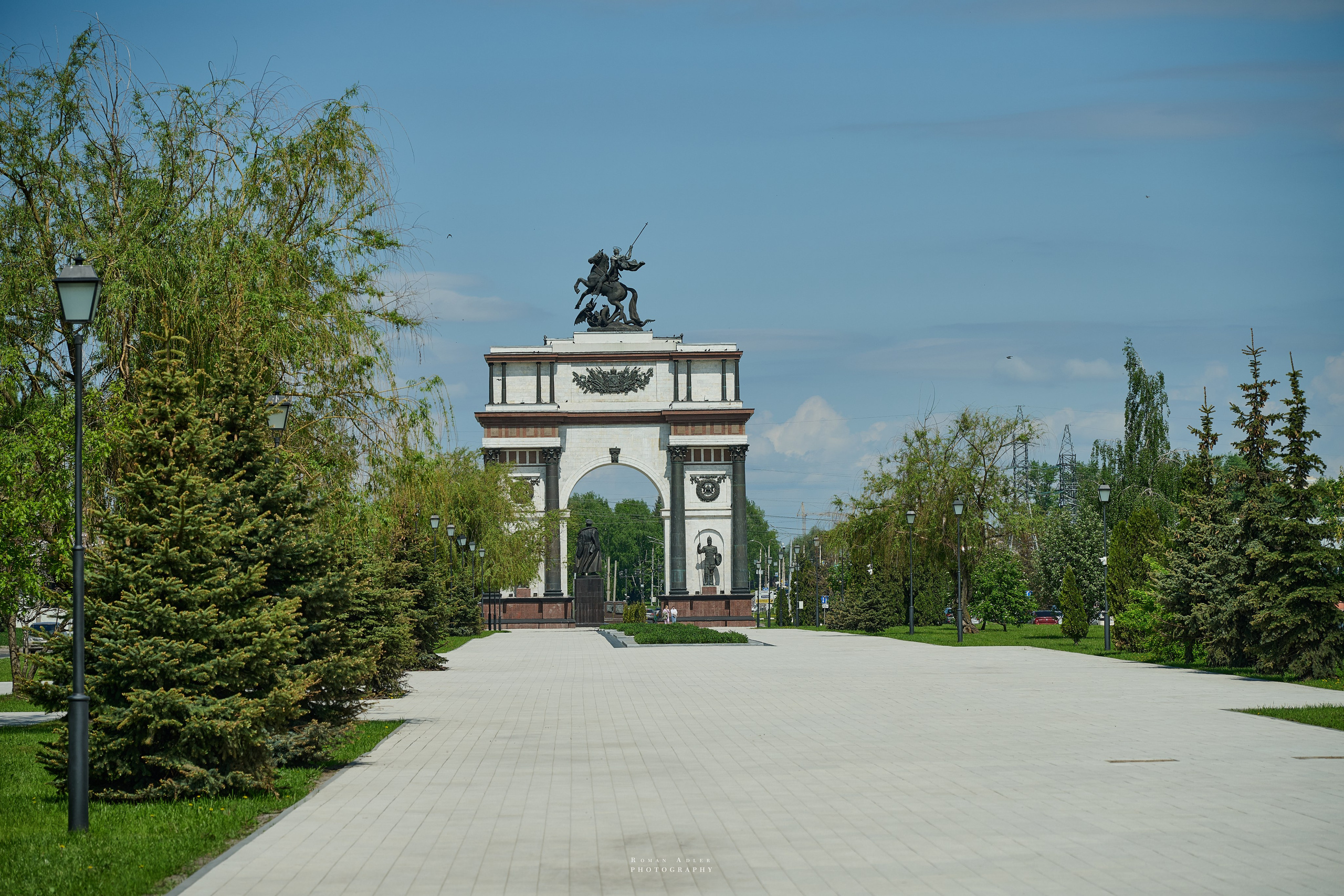 Обзорный фоторепортаж из Курска. Апрель–Май 2024. Фотограф Роман Адлер